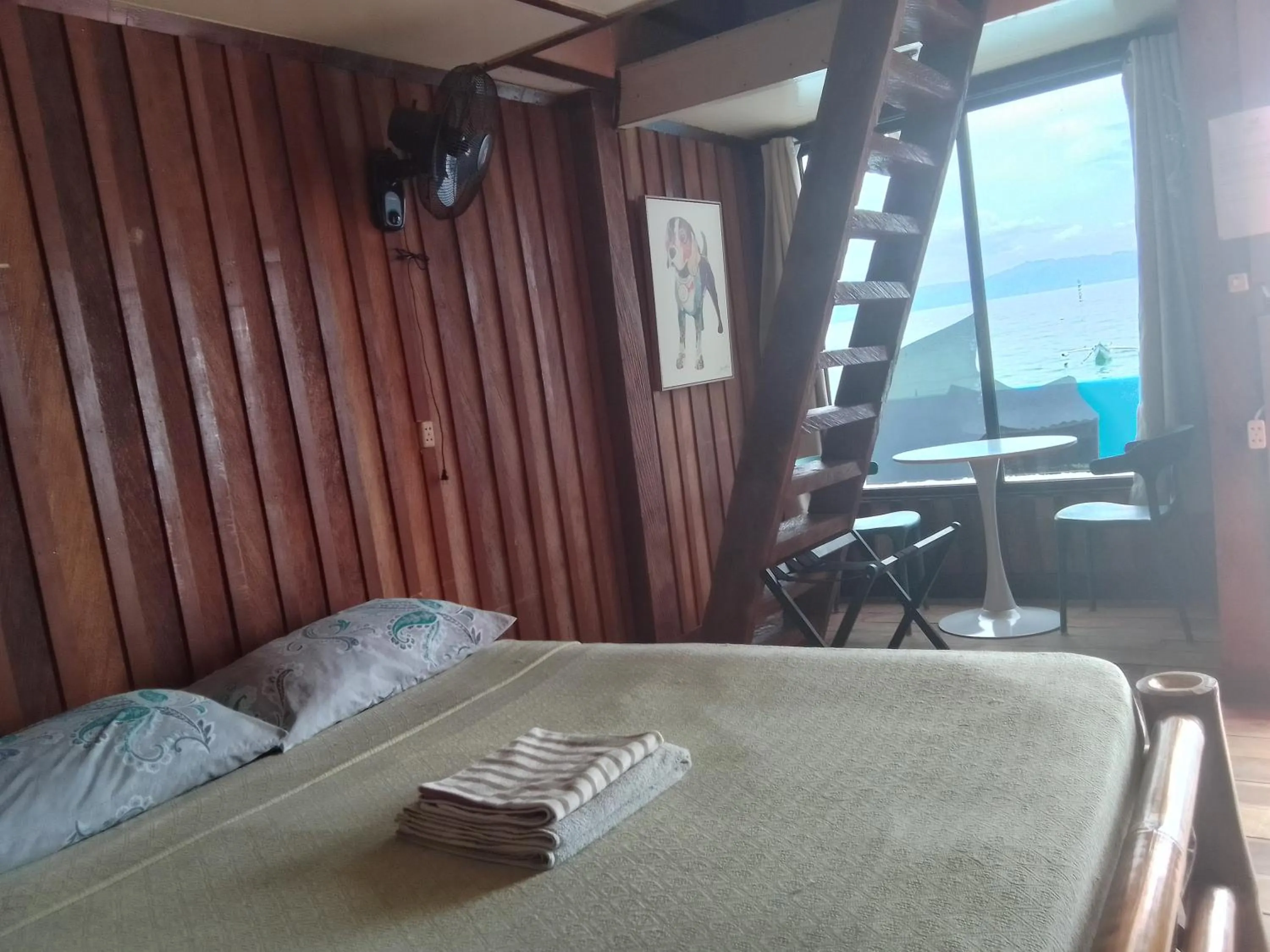 Bed in MLK Bamboo Beachhouse