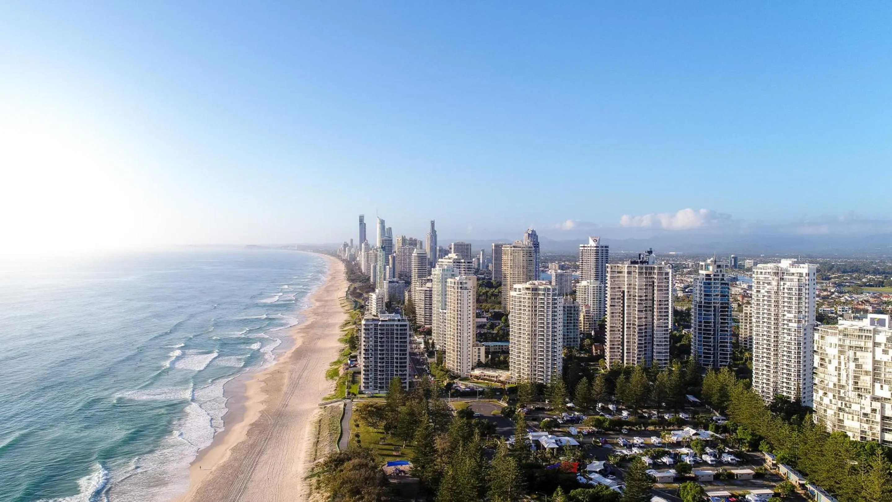 Bird's eye view in Oscar On Main Beach Resort
