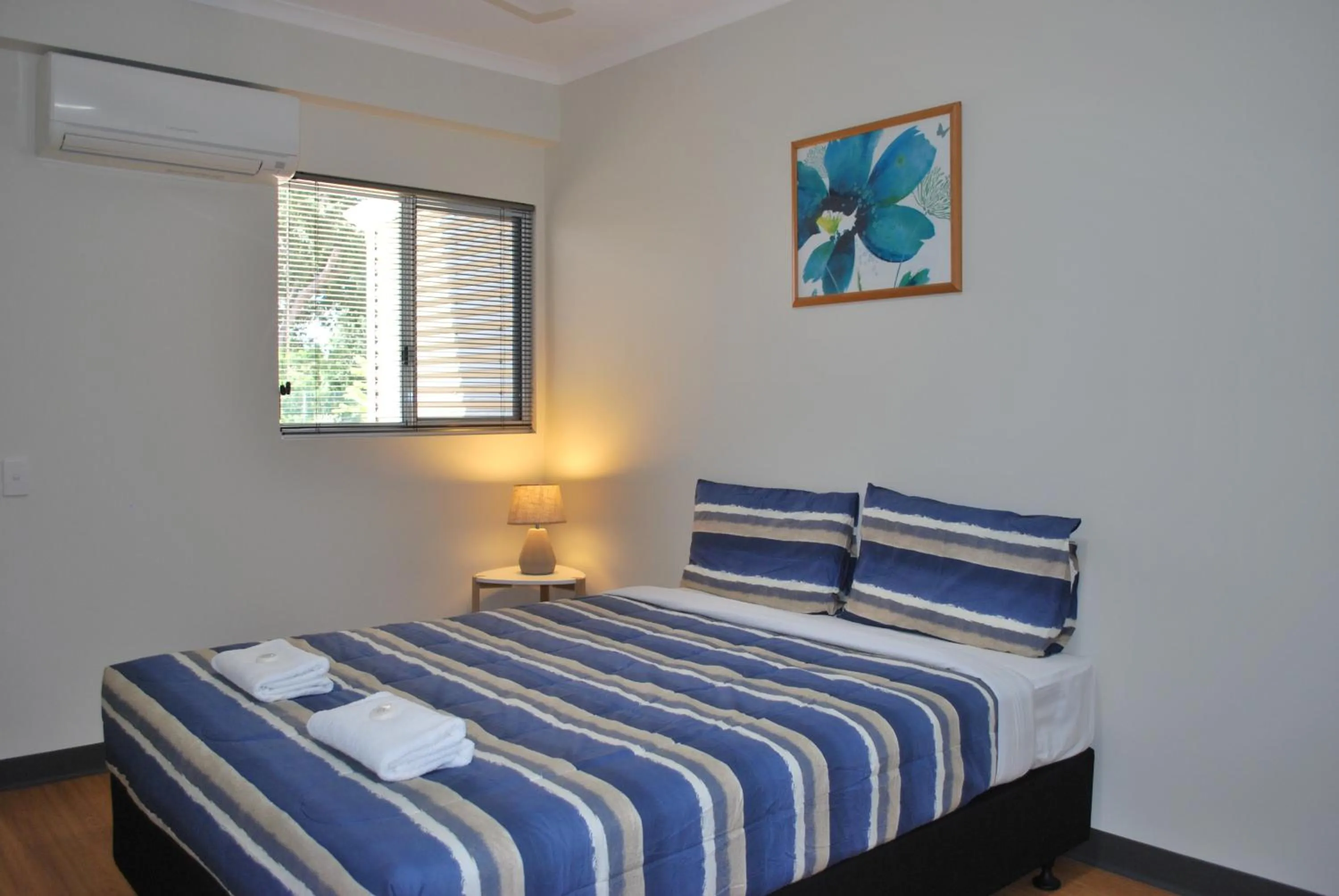 Bed in Hidden Valley Holiday Park Darwin