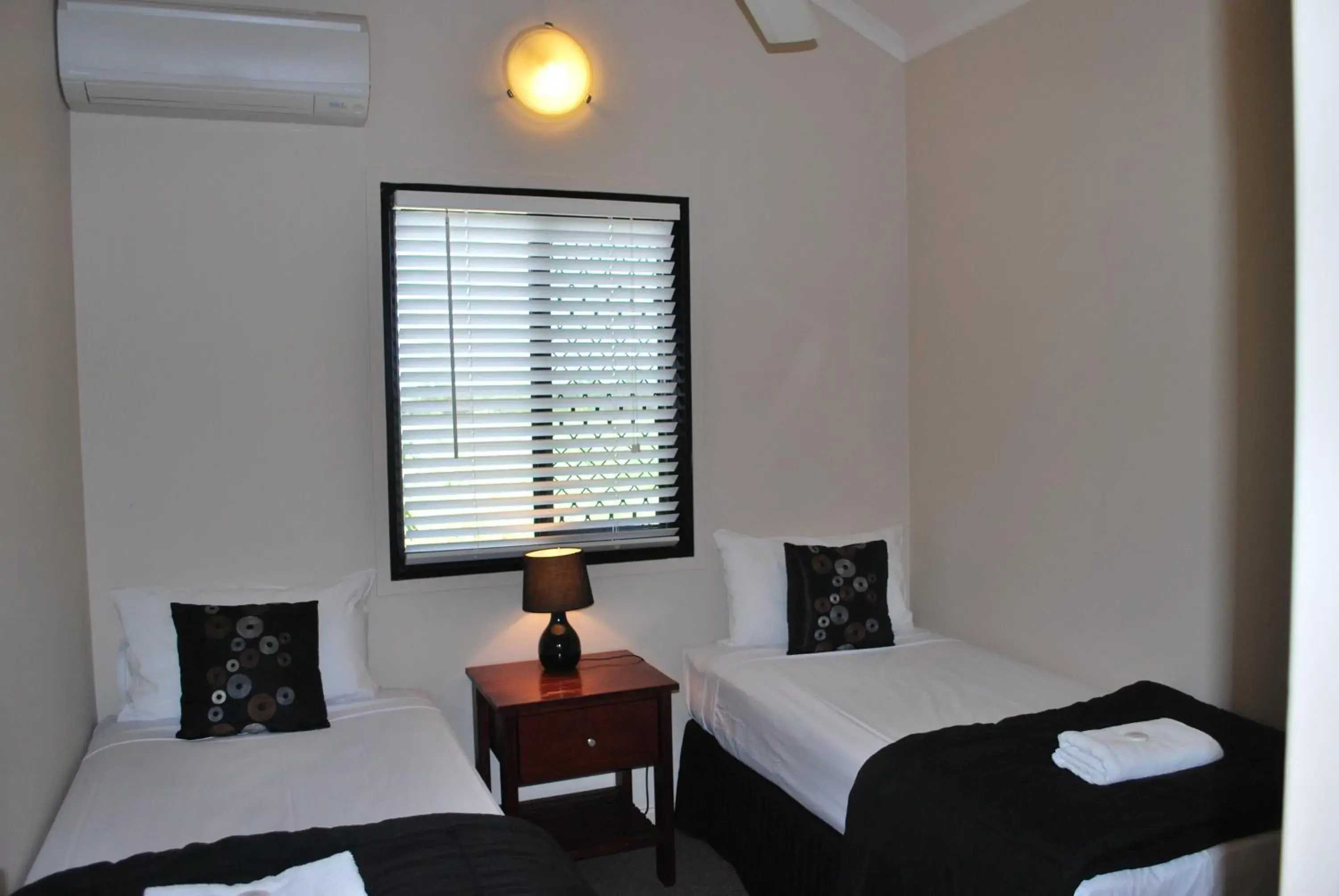 Two-Bedroom Family Villa in Hidden Valley Holiday Park Darwin Two-Bedroom Family Villa in Hidden Valley Holiday Park Darwin
