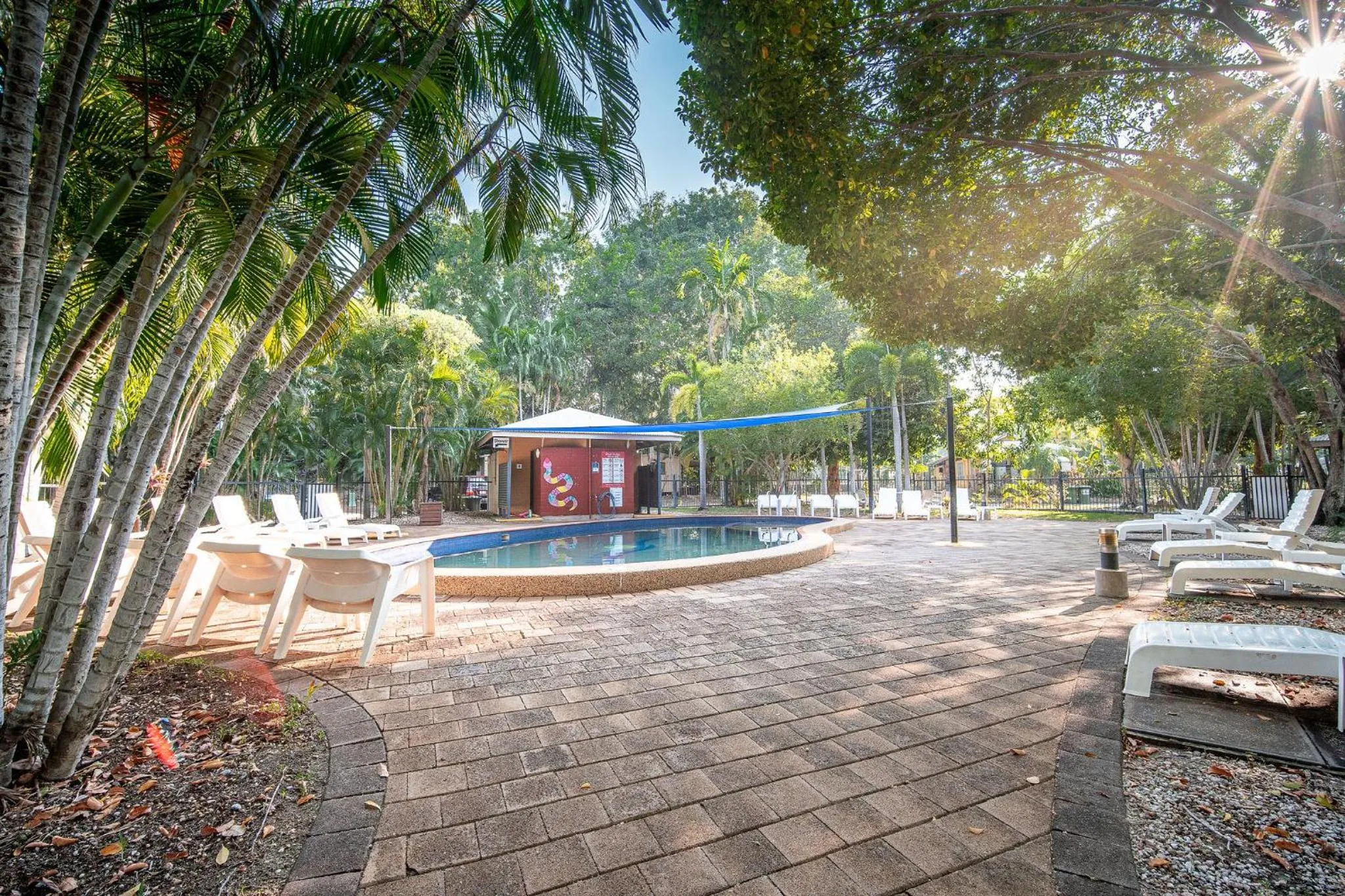 Swimming pool in Hidden Valley Holiday Park Darwin