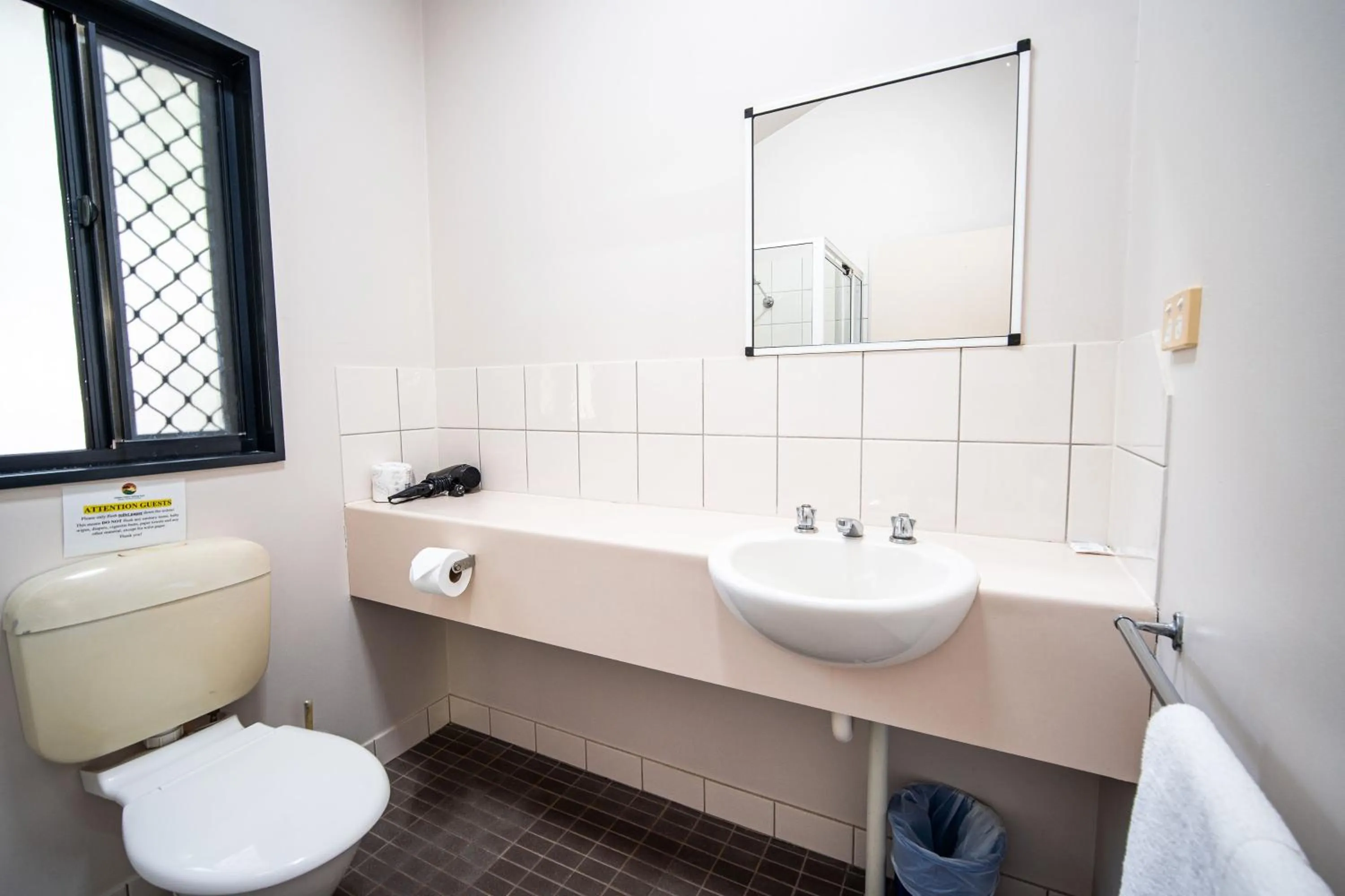 Toilet in Hidden Valley Holiday Park Darwin