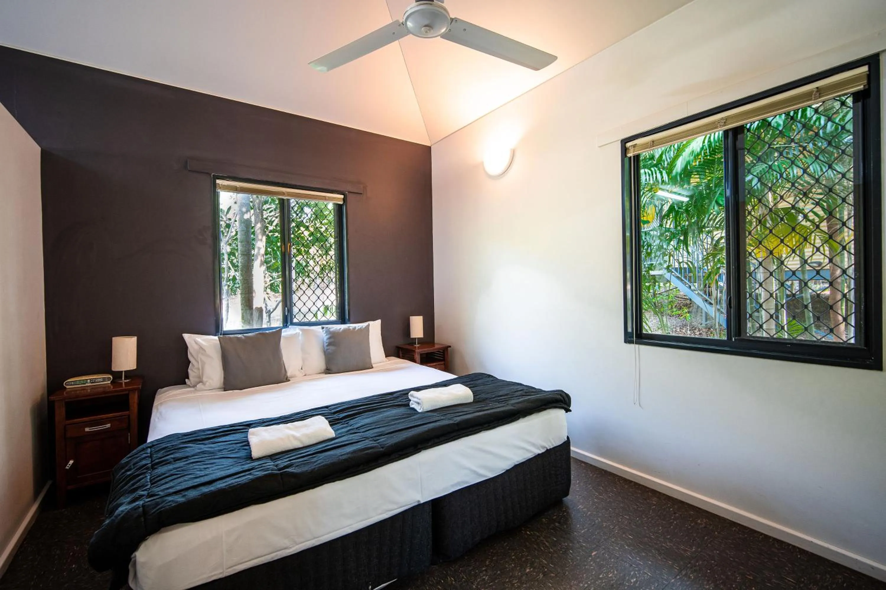 Bed in Hidden Valley Holiday Park Darwin