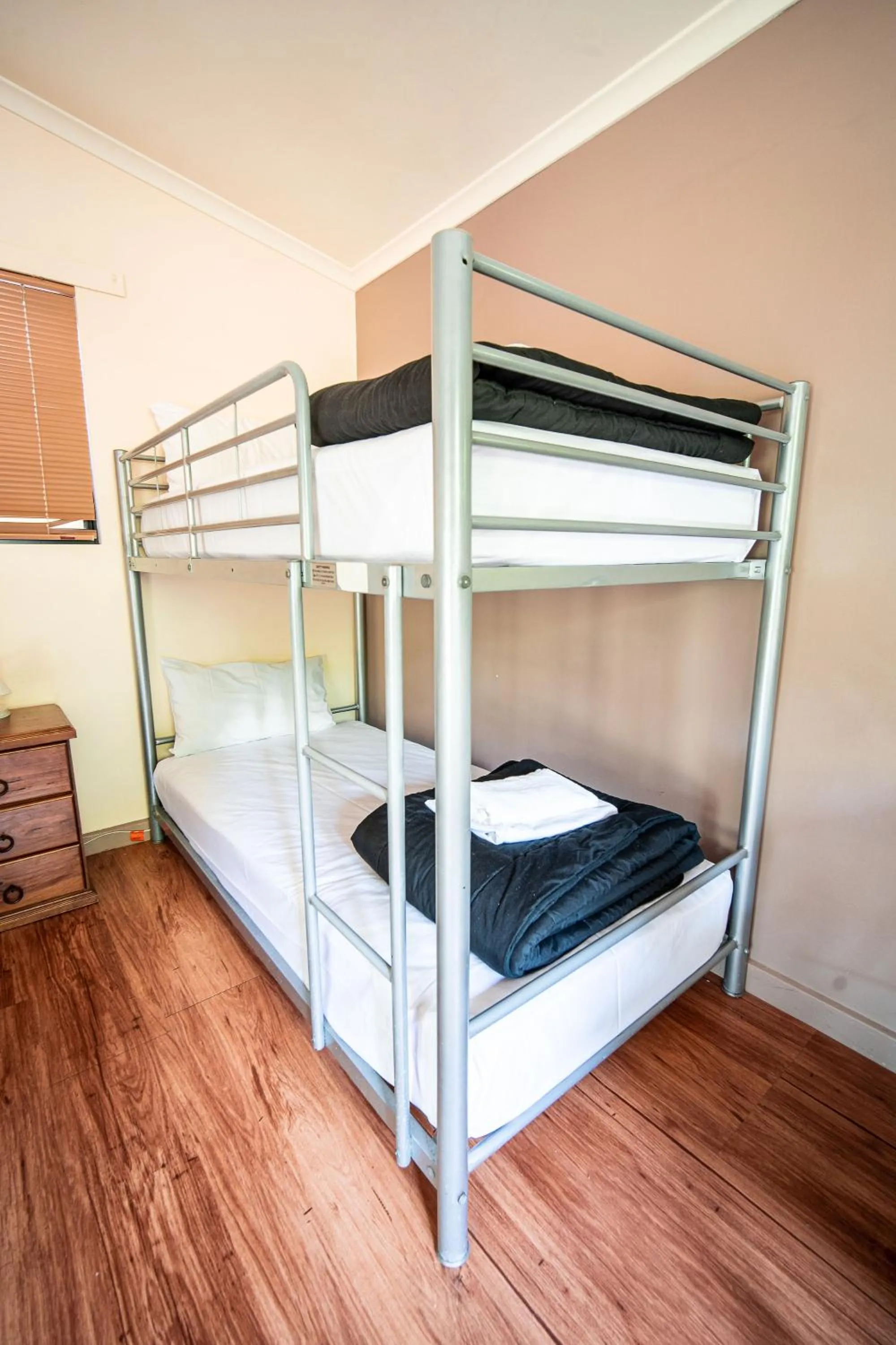 bunk bed, Bed in Hidden Valley Holiday Park Darwin