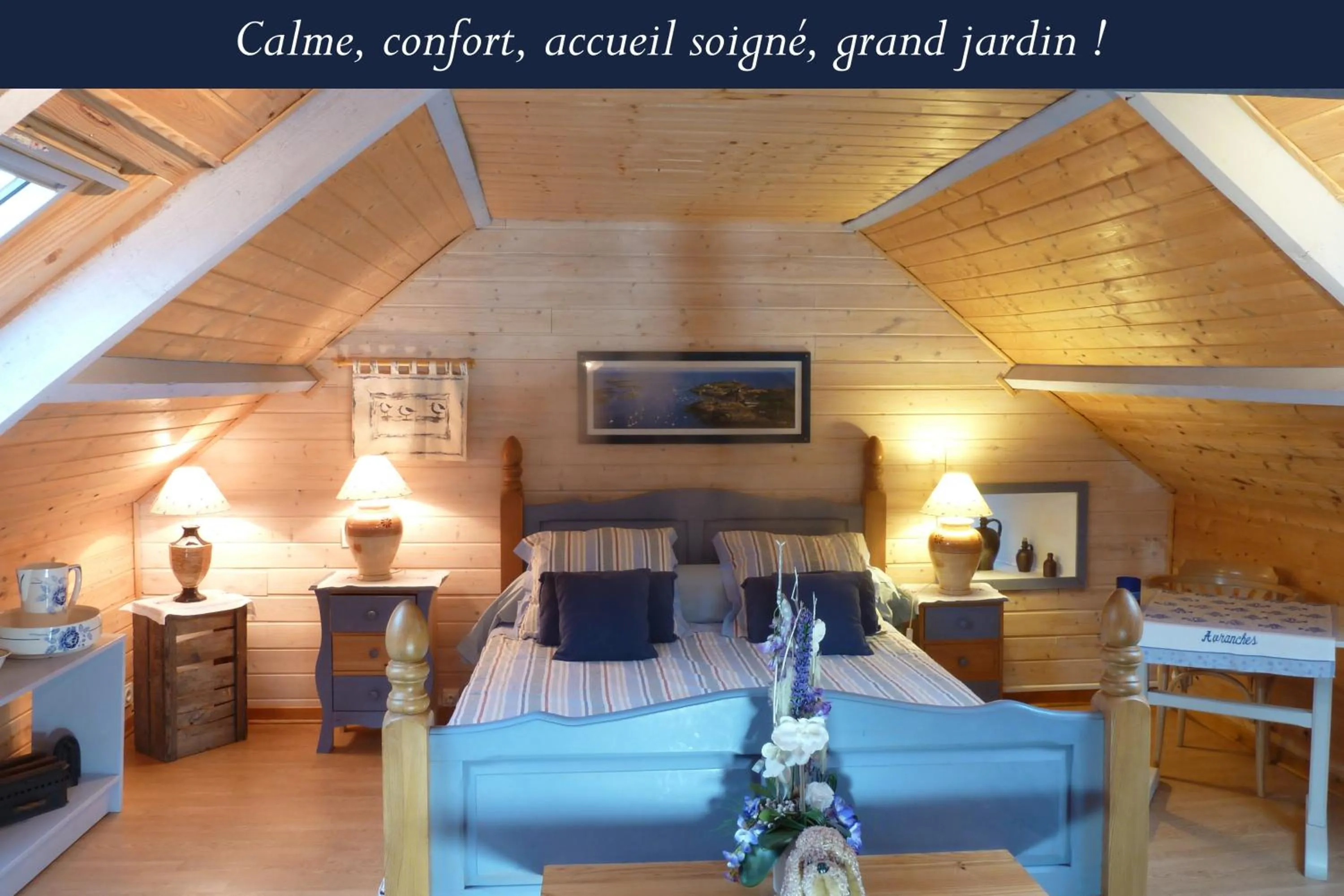 Photo of the whole room, Bed in Les Bruyères du Mont