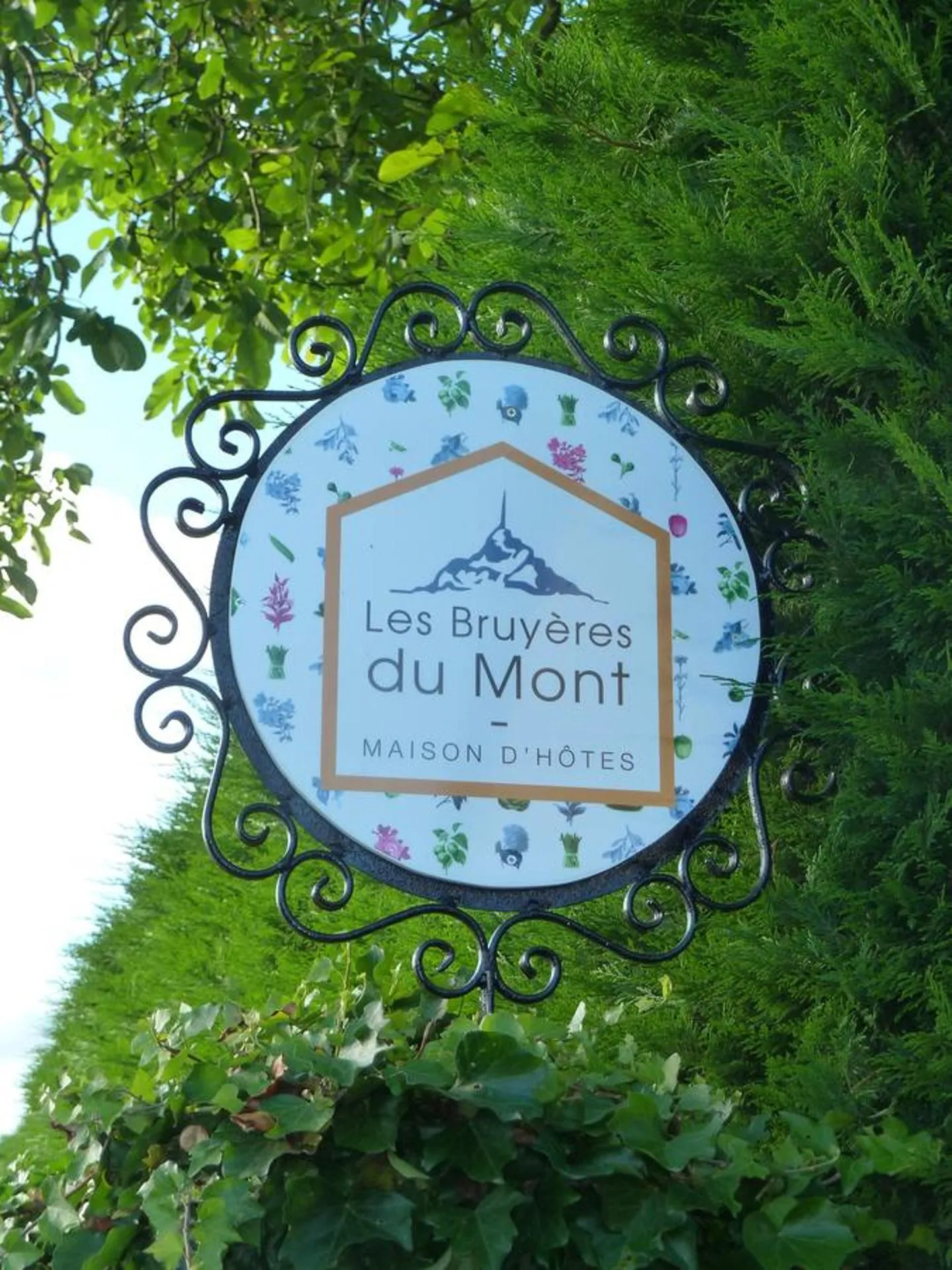 Property building in Les Bruyères du Mont