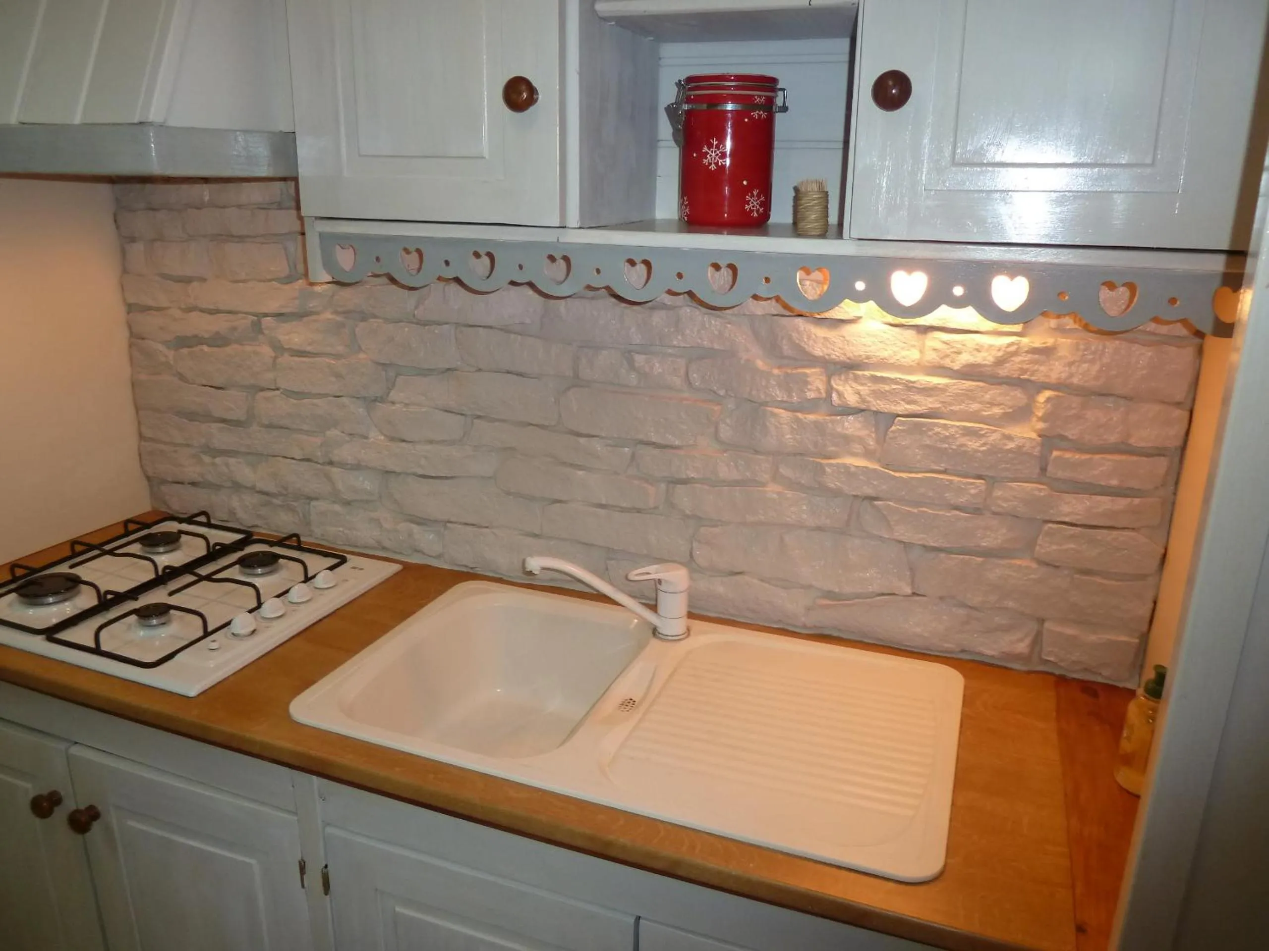 Kitchen or kitchenette in Les Bruyères du Mont