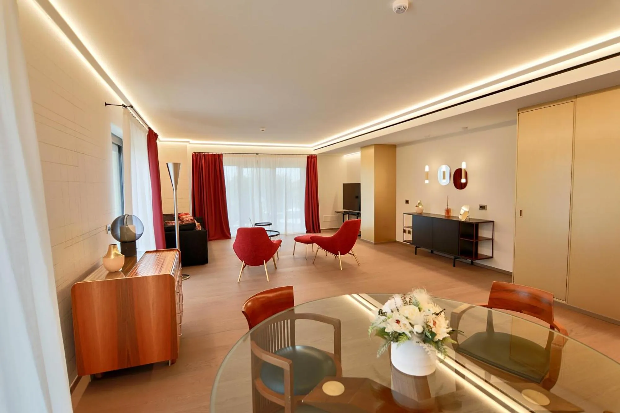 Seating area in Hotel Veronesi La Torre