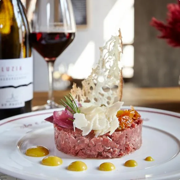 Restaurant/places to eat in Hotel Veronesi La Torre