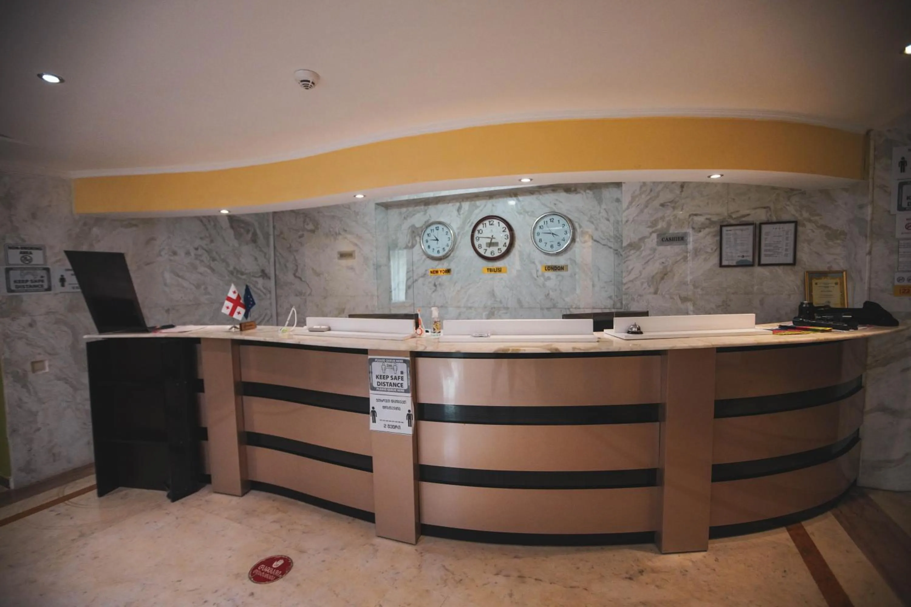 Property building in Hotel Park Green