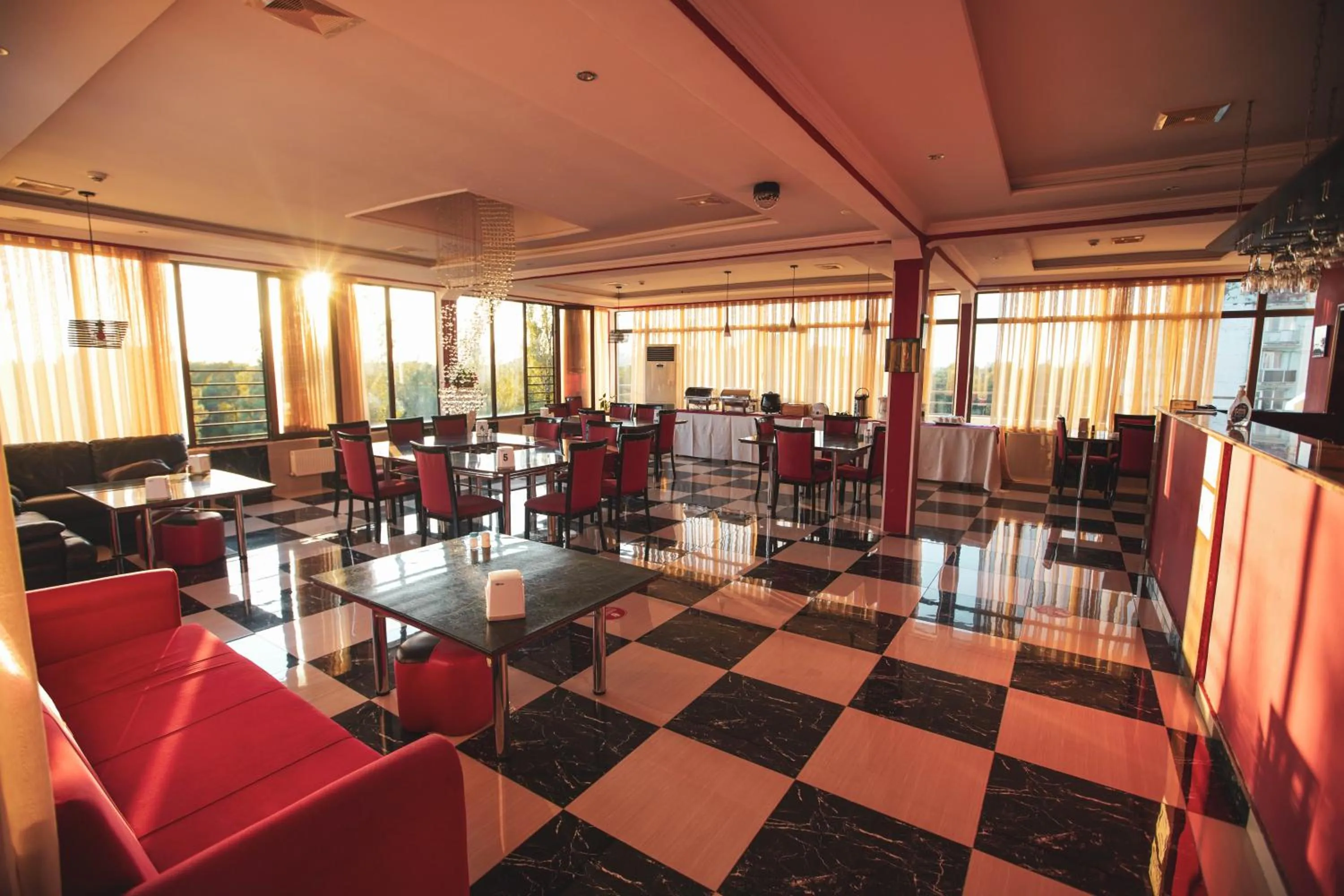 Property building in Hotel Park Green