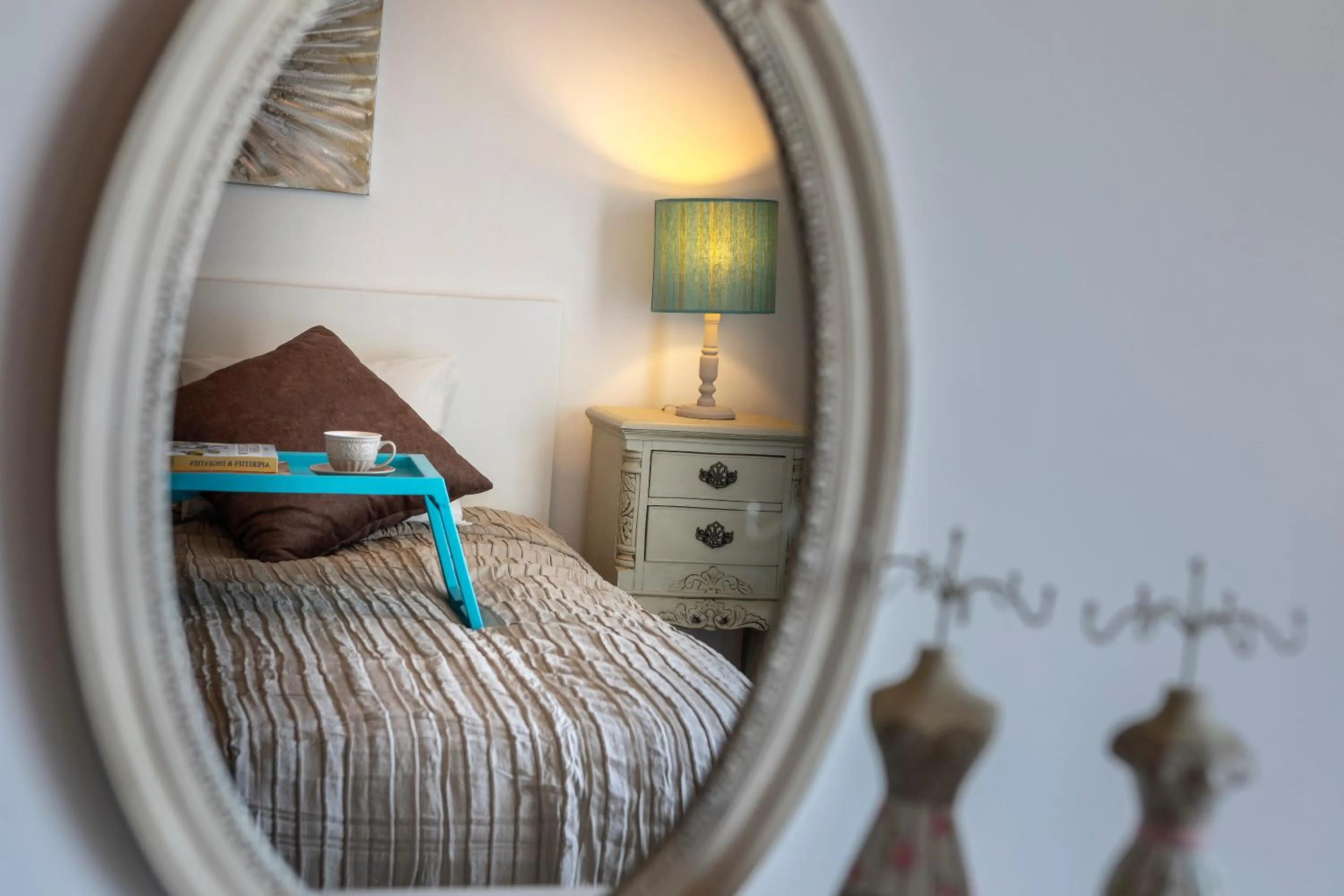 Bed in Castle Holiday Apartments