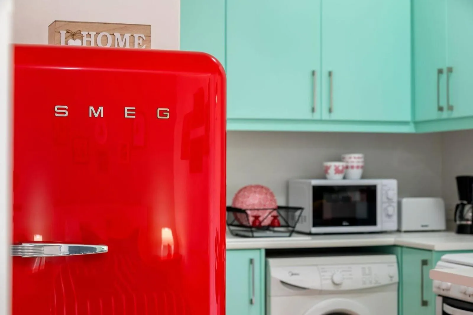 Kitchen or kitchenette in Castle Holiday Apartments