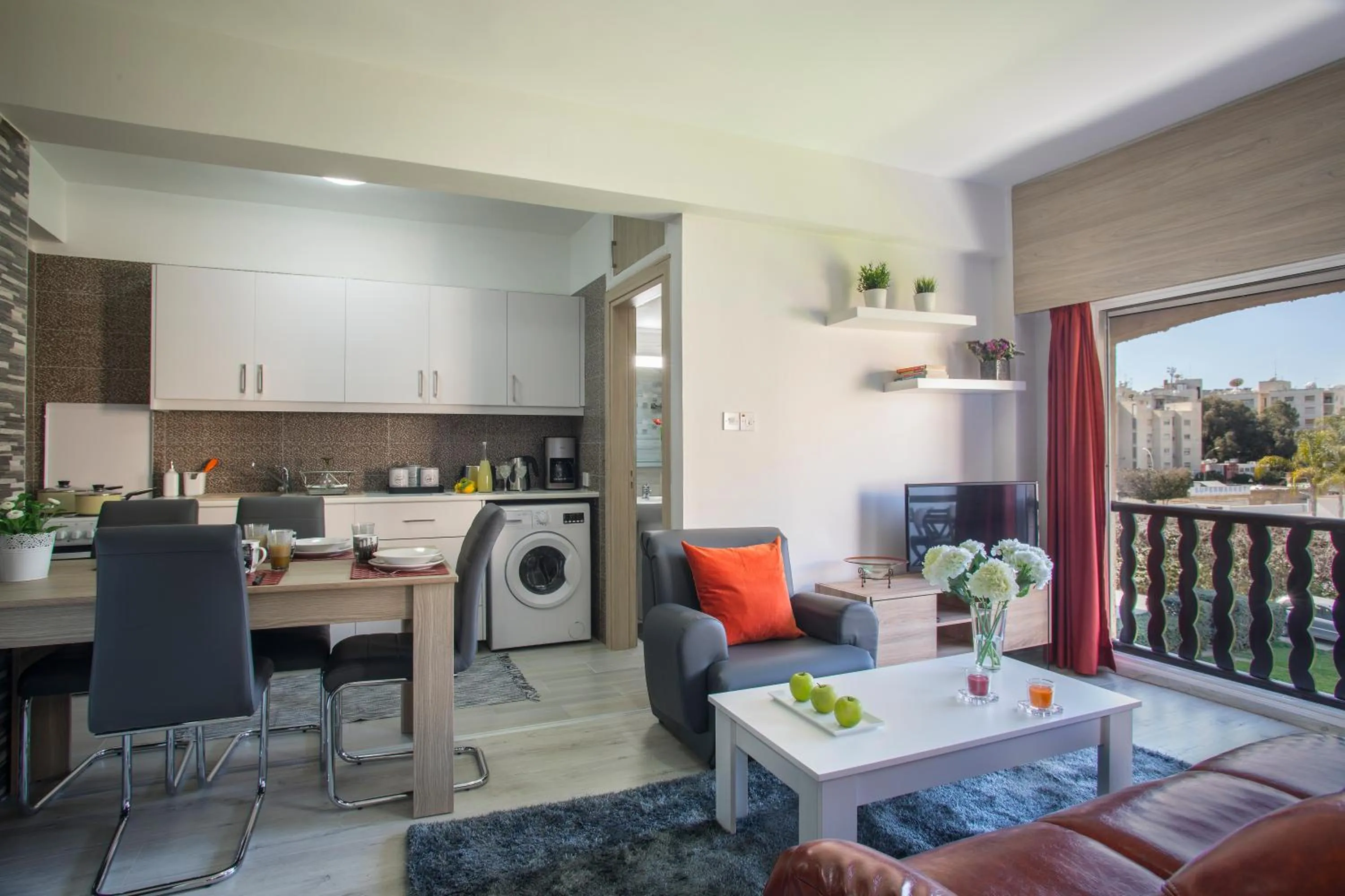 Kitchen or kitchenette in Castle Holiday Apartments