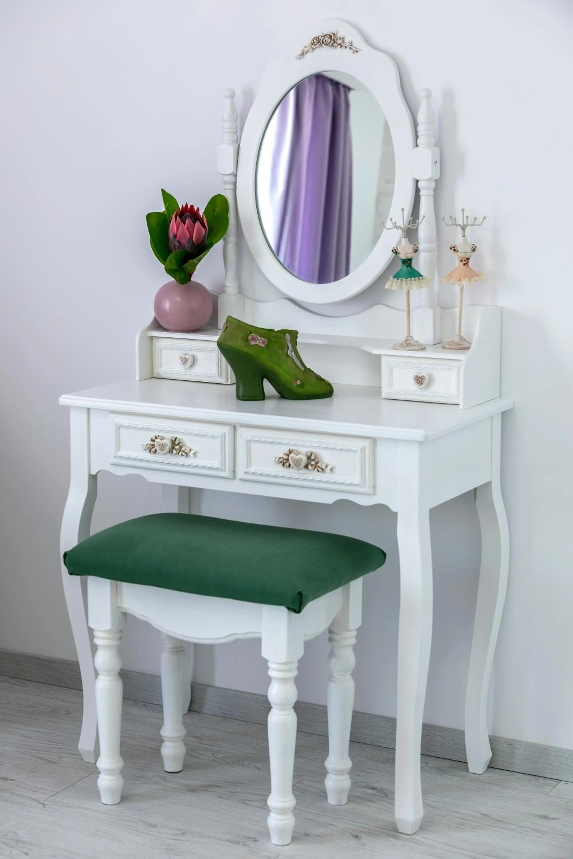 Decorative detail in Castle Holiday Apartments