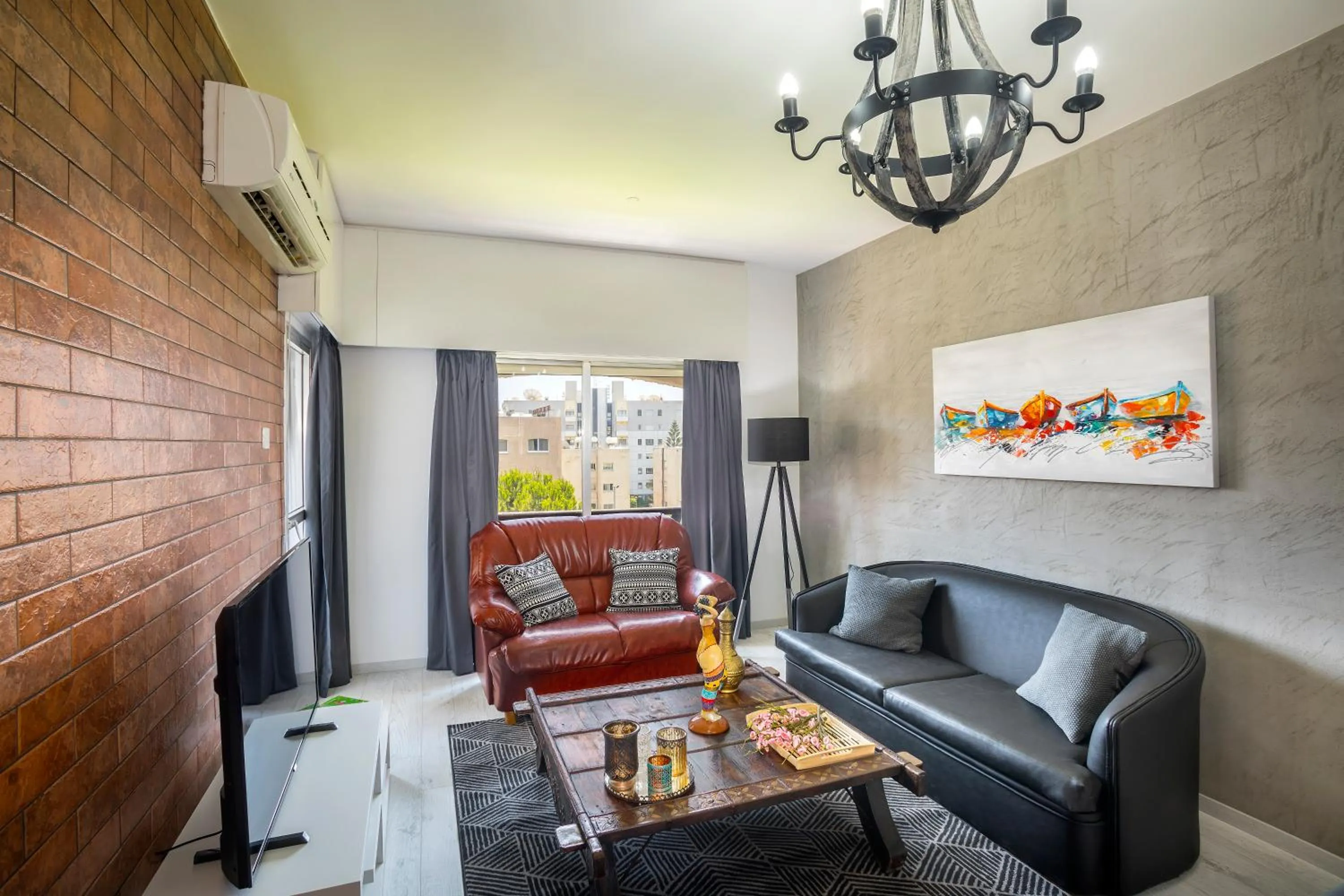 TV and multimedia in Castle Holiday Apartments