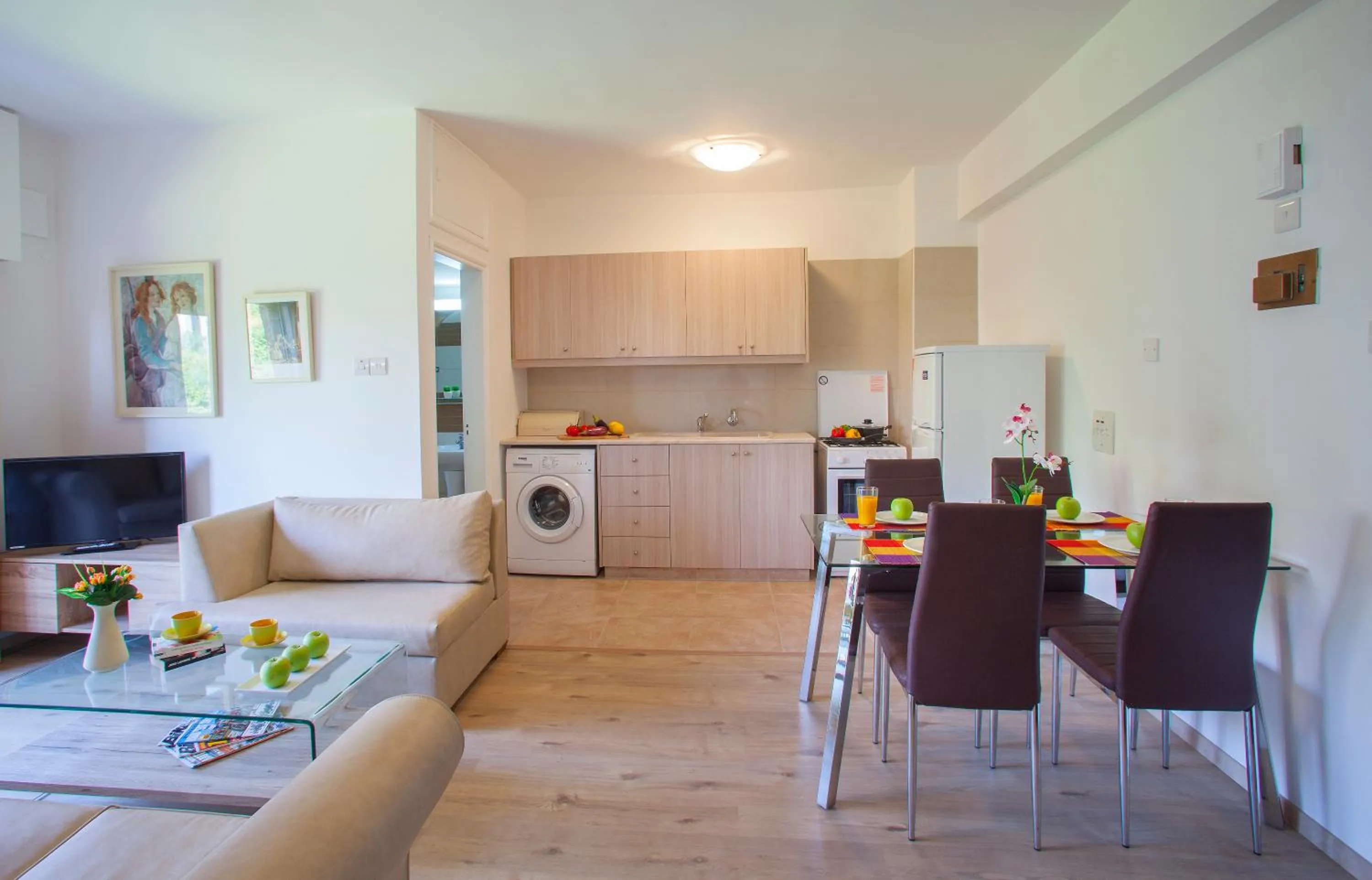 TV and multimedia in Castle Holiday Apartments