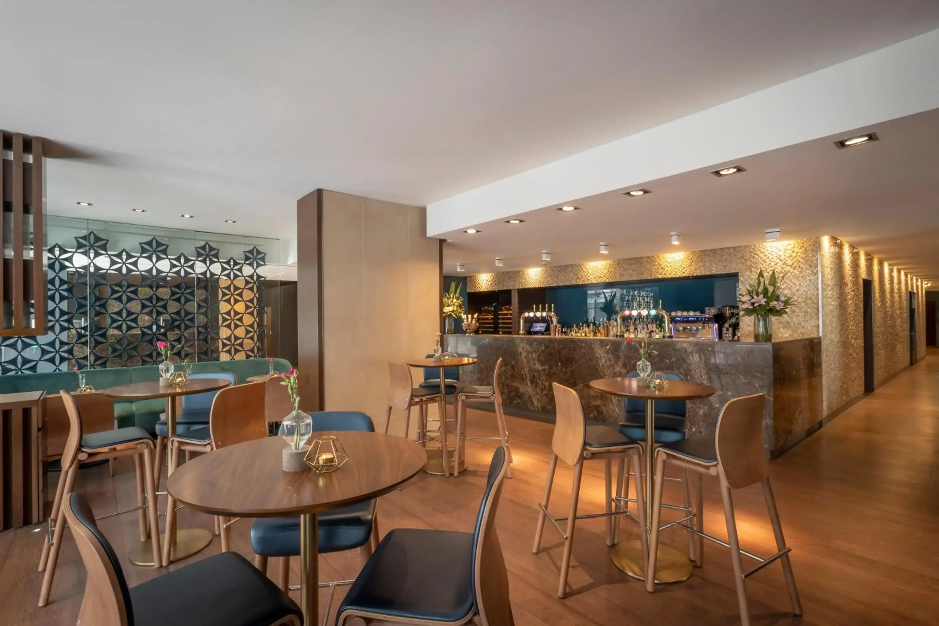 Restaurant/places to eat in Clayton Hotel London Wall Restaurant/places to eat in Clayton Hotel London Wall