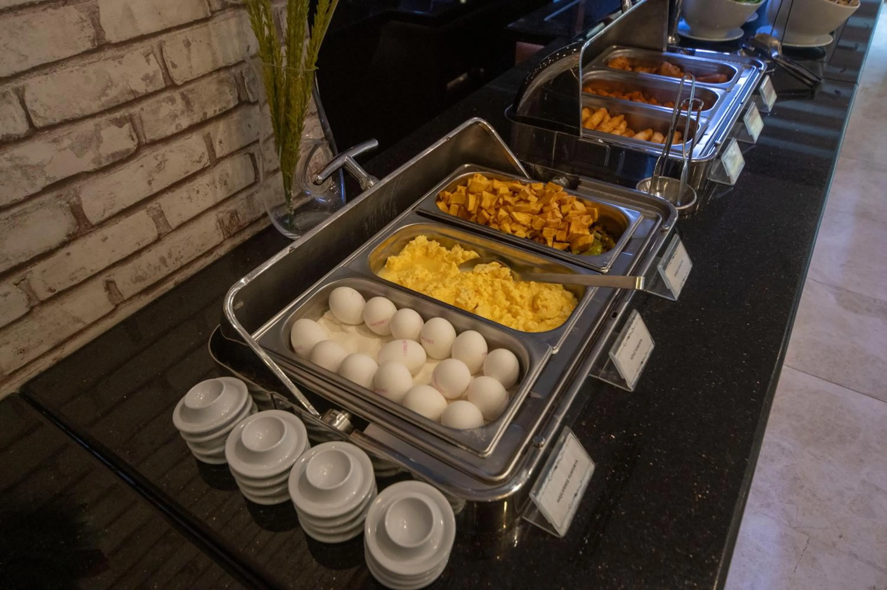 Buffet breakfast in Grand İtimat Hotel