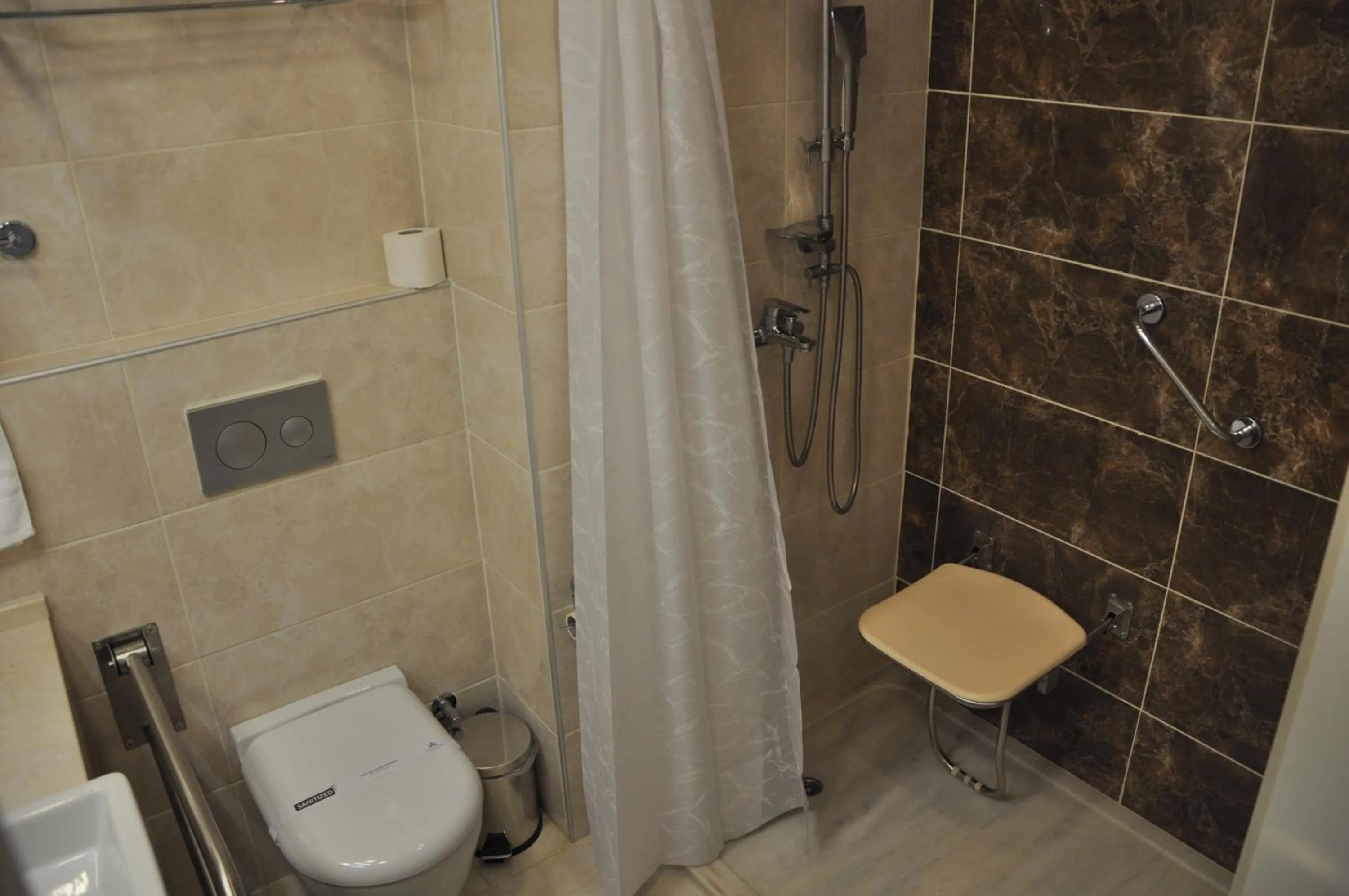 Bathroom in Grand İtimat Hotel