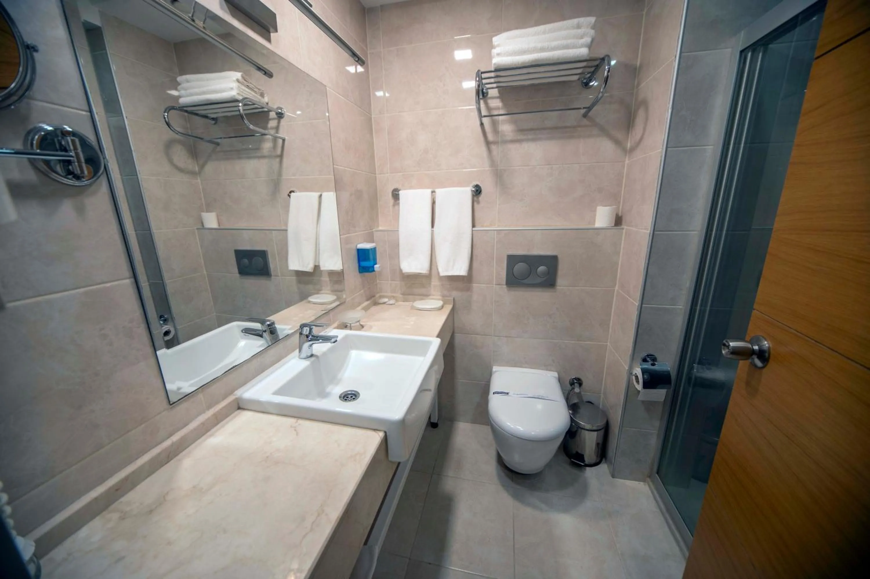 Bathroom in Grand İtimat Hotel