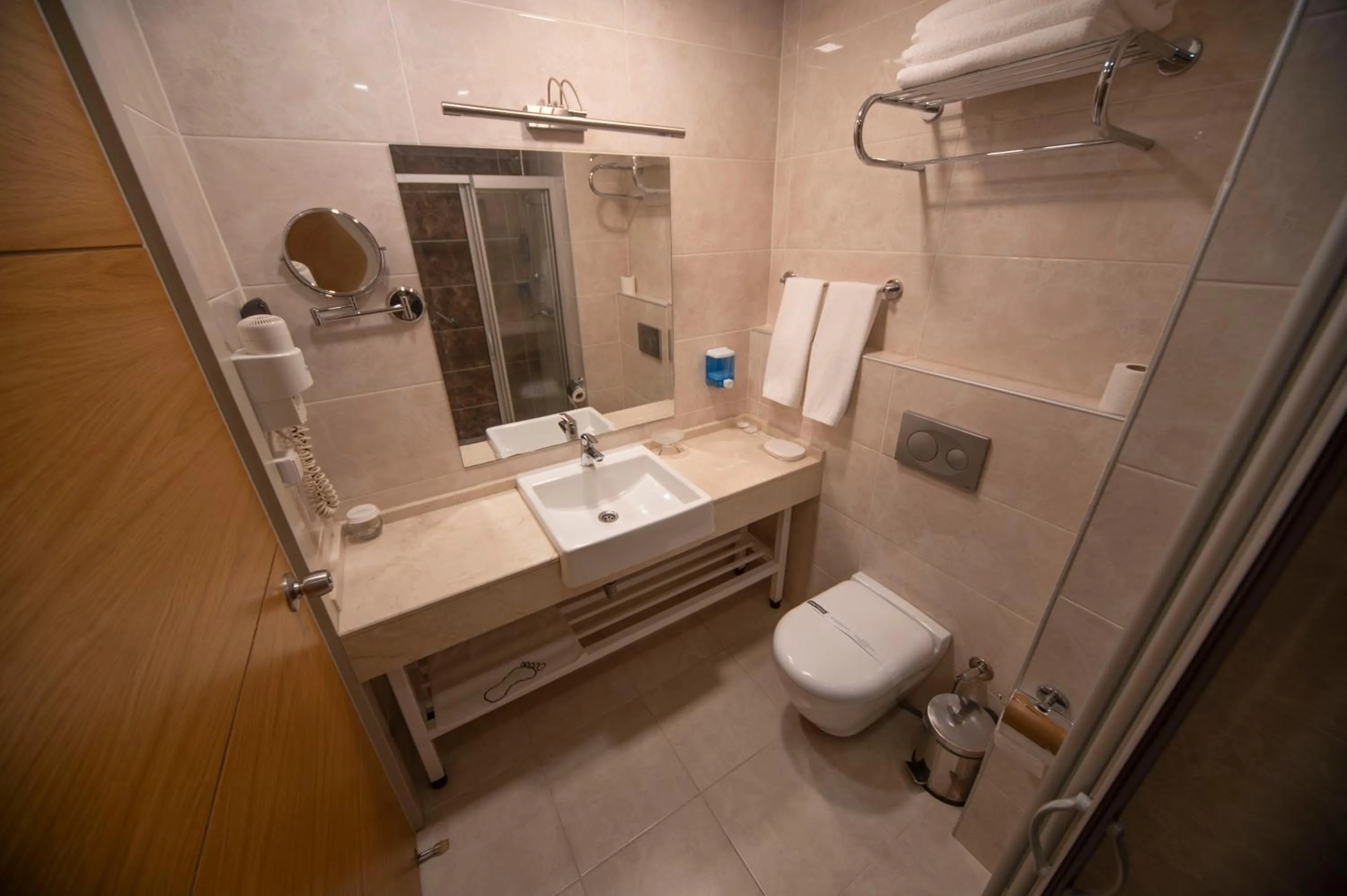 Bathroom in Grand İtimat Hotel