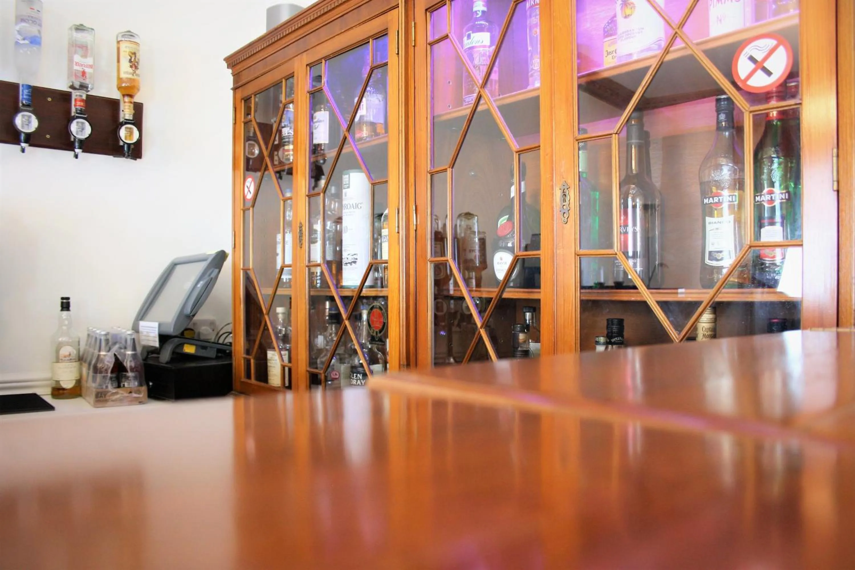 Alcoholic drinks in Thanington Hotel