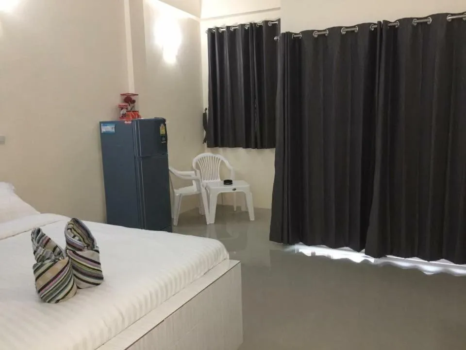 Photo of the whole room, Bed in Budchui Guesthouse