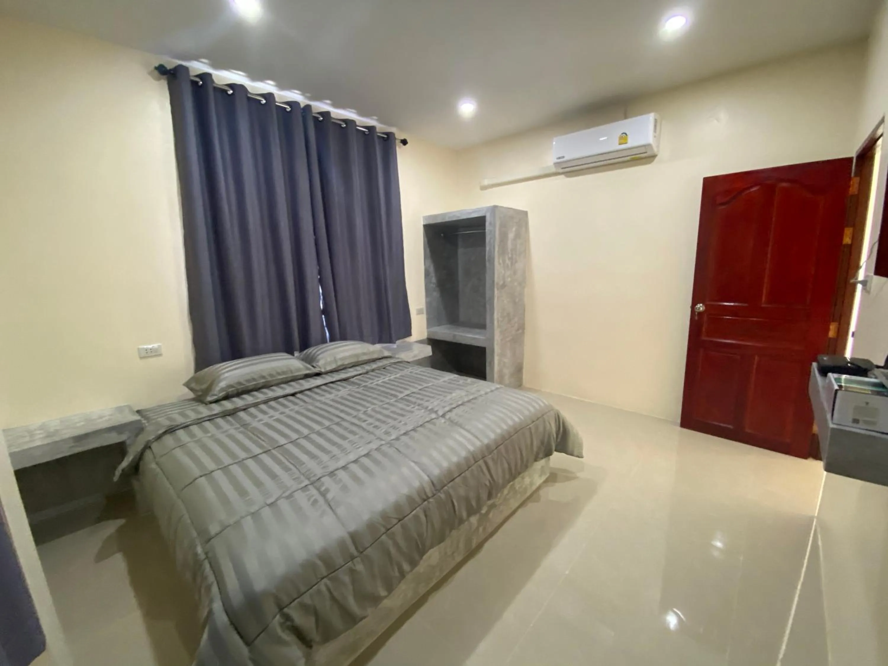 Photo of the whole room, Bed in Budchui Guesthouse