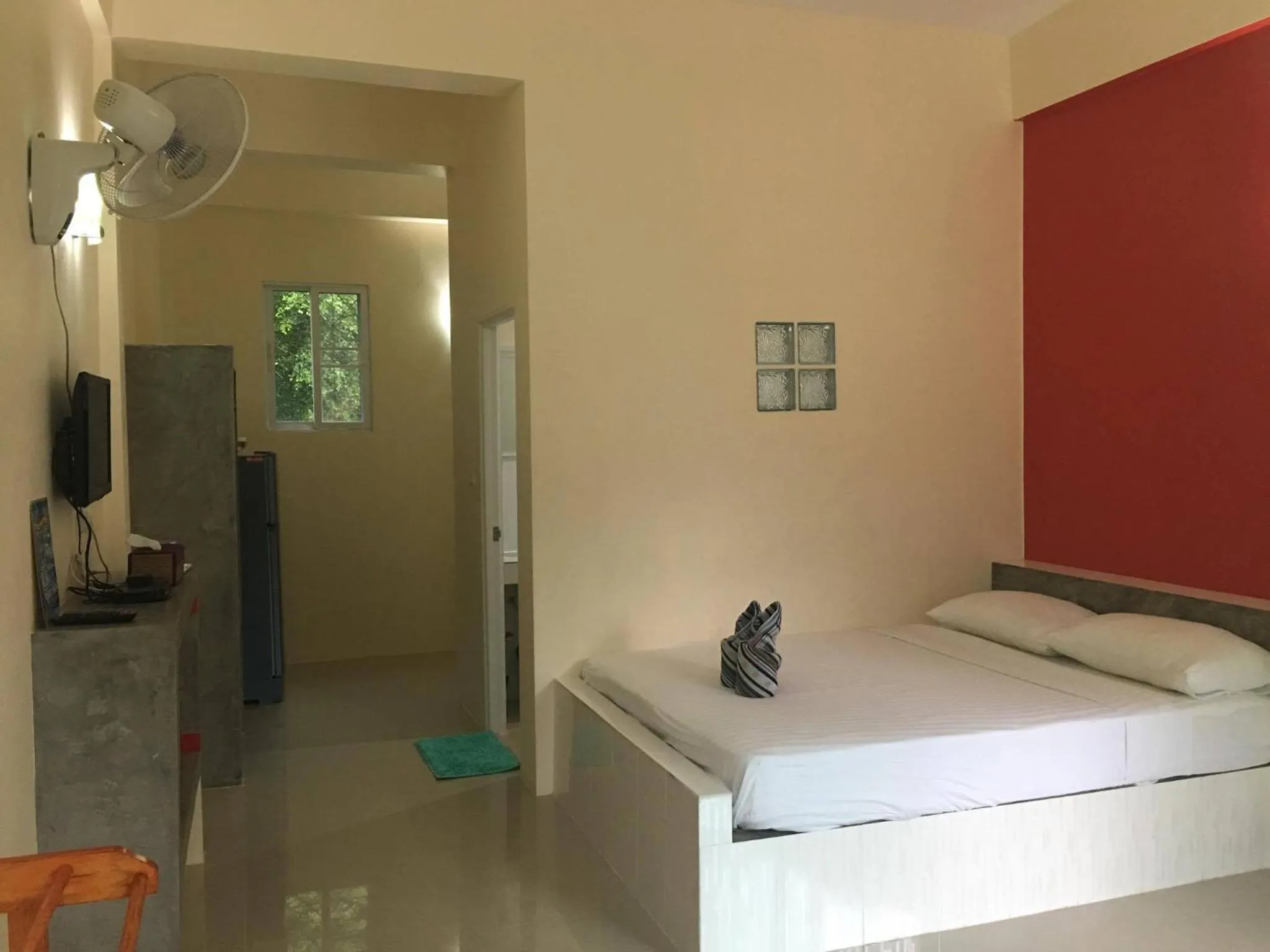 Photo of the whole room, Bed in Budchui Guesthouse