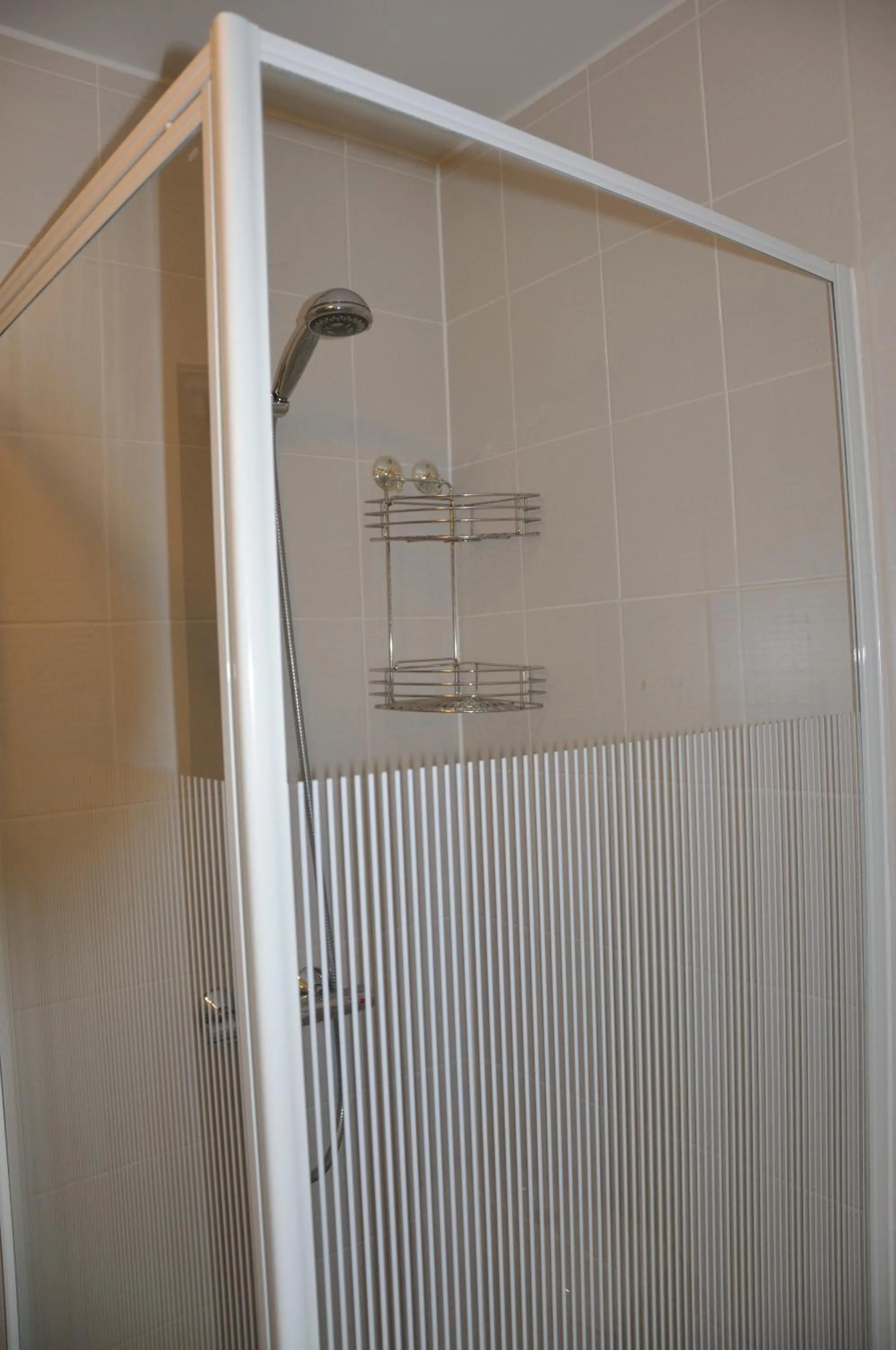 Shower in Apartment Franky