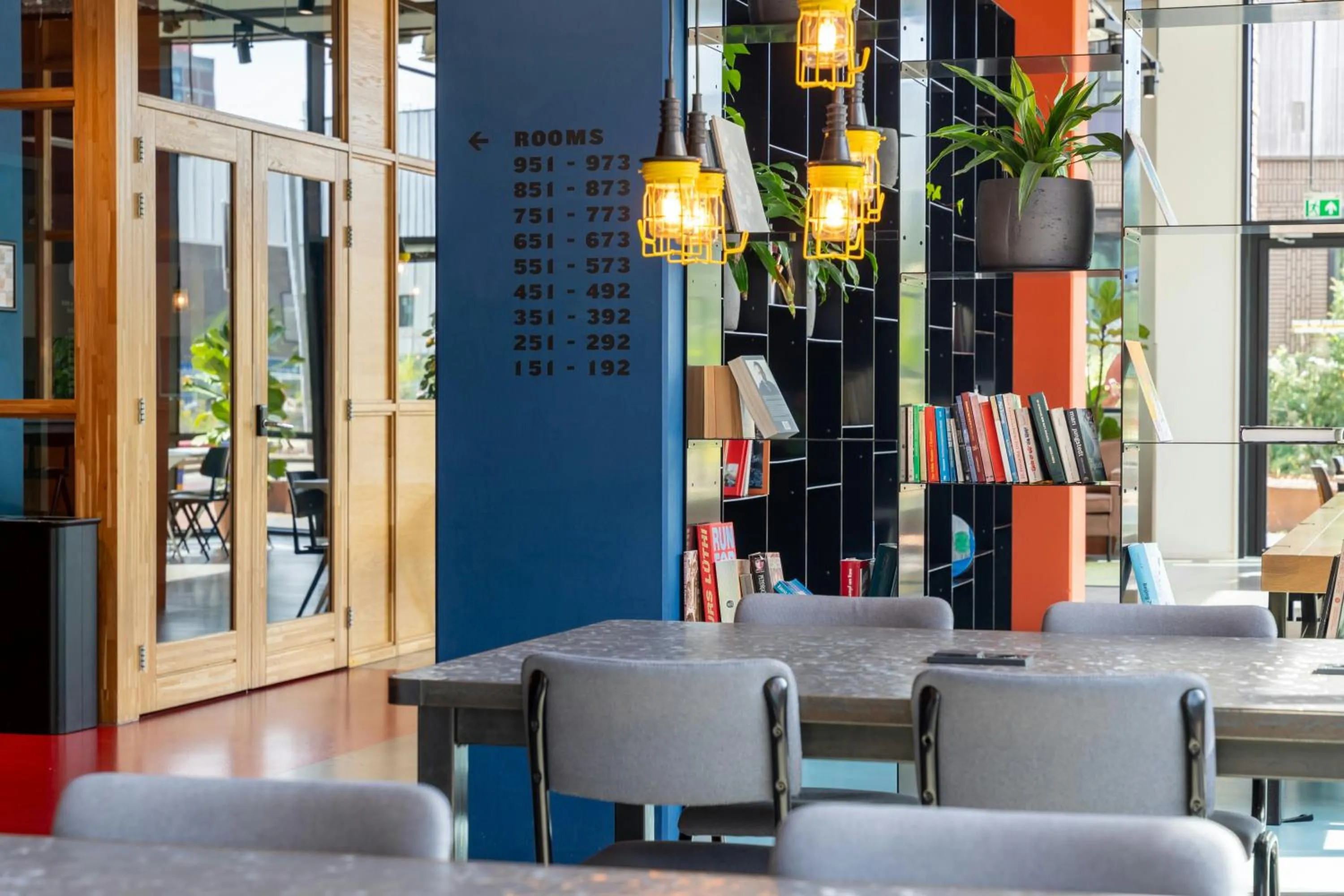 Lobby or reception in The Social Hub Groningen