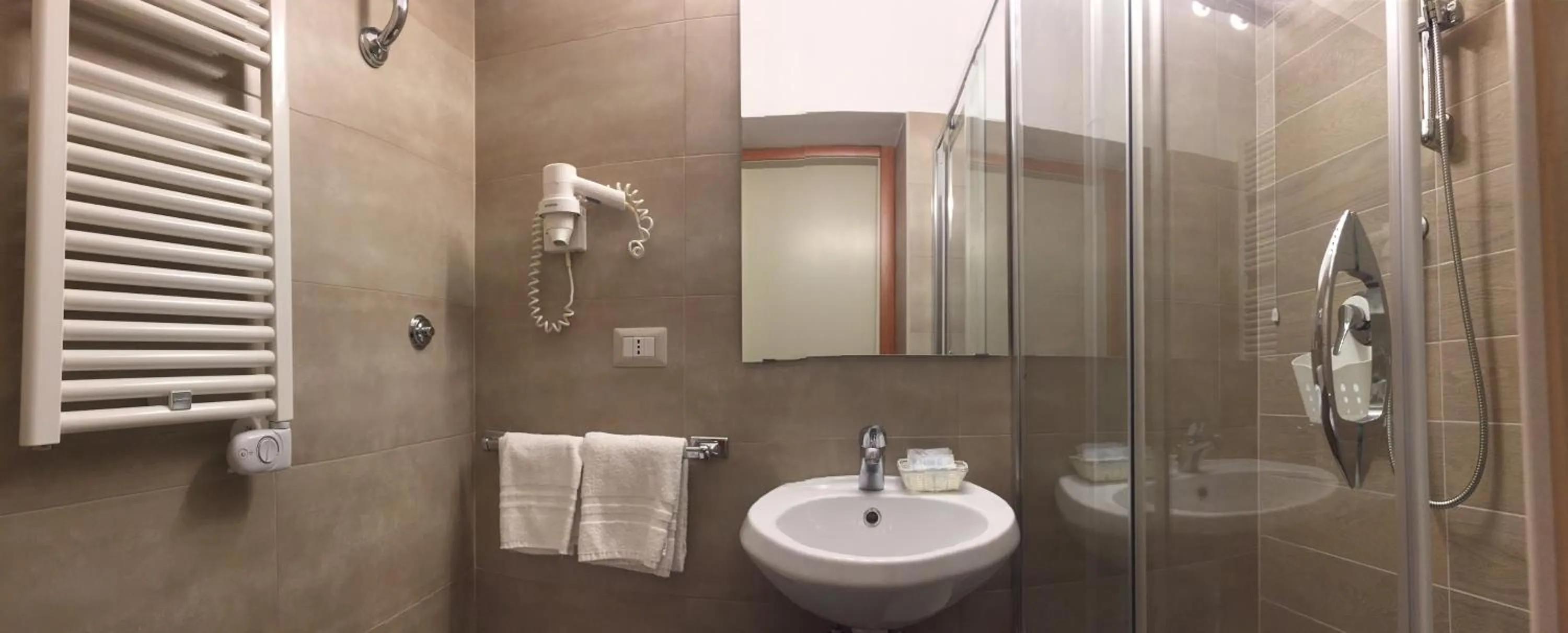 Bathroom in Hotel Delle Ortensie