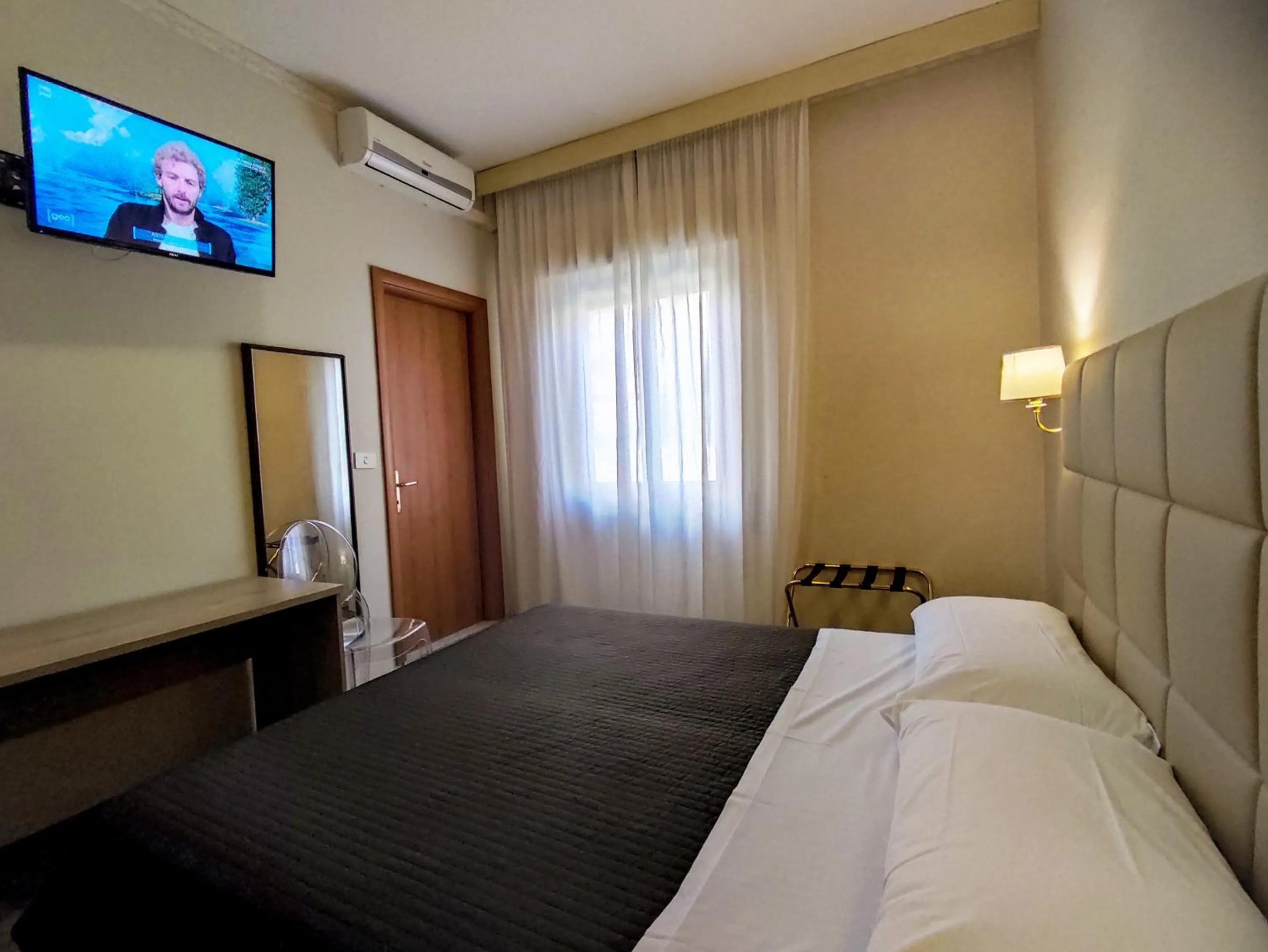 TV and multimedia in Hotel Delle Ortensie