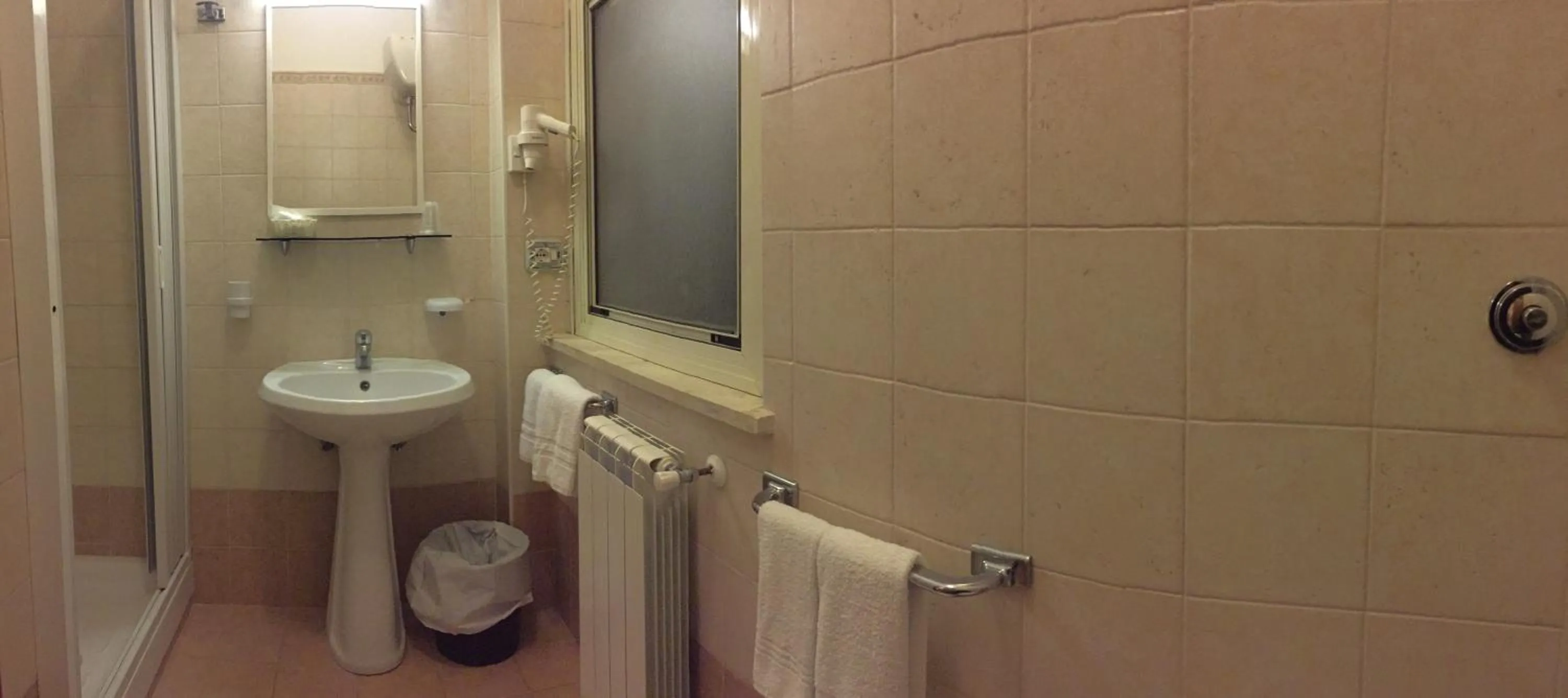 Bathroom in Hotel Delle Ortensie