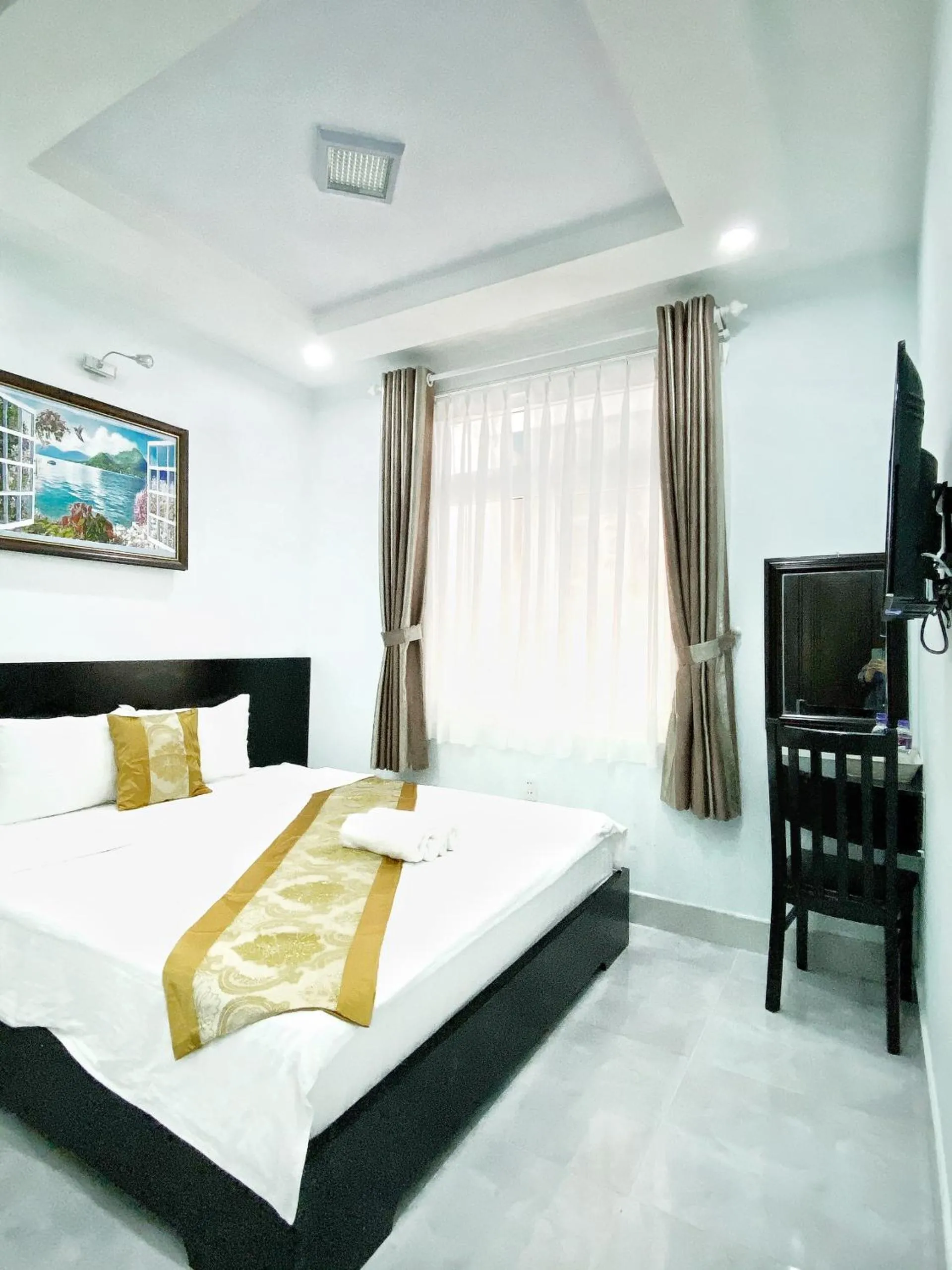Bed in BH Residence Inn Hotel & Apartment