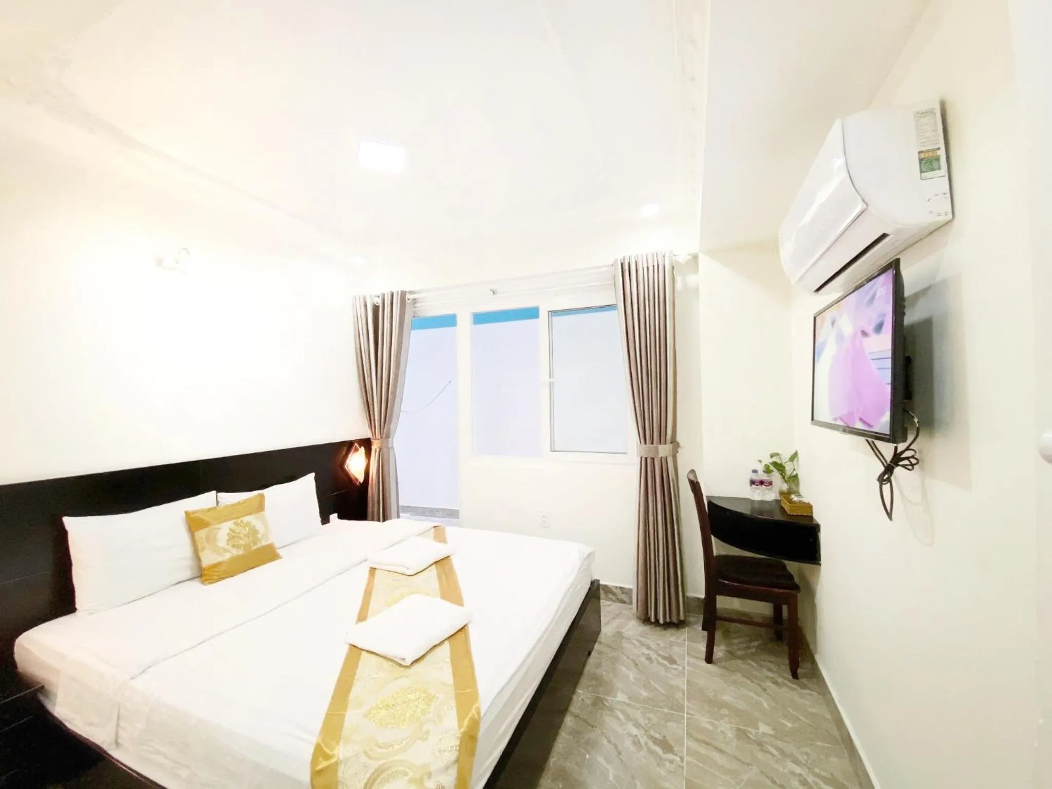Bedroom, Bed in BH Residence Inn Hotel & Apartment