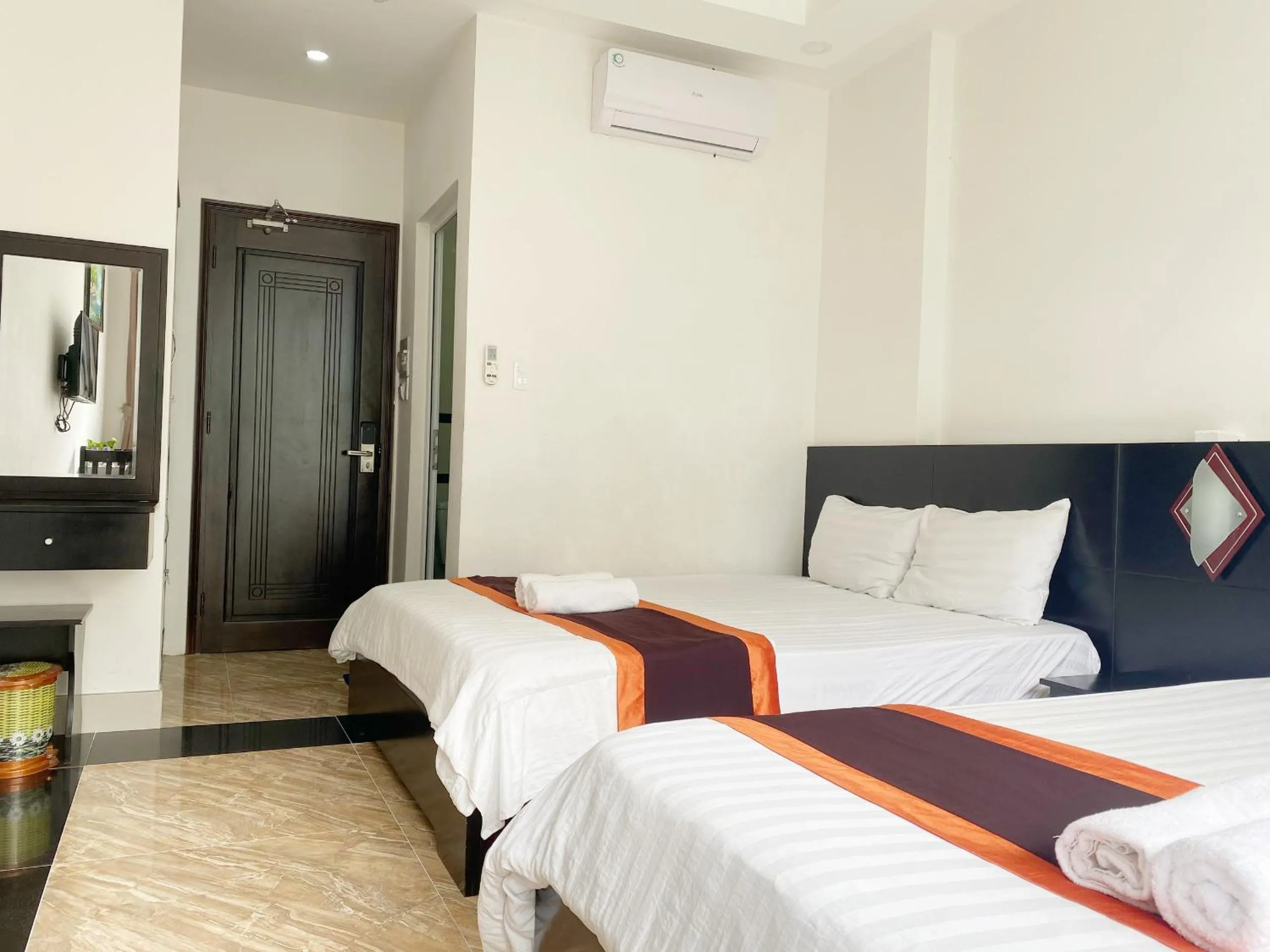 Bed in BH Residence Inn Hotel & Apartment
