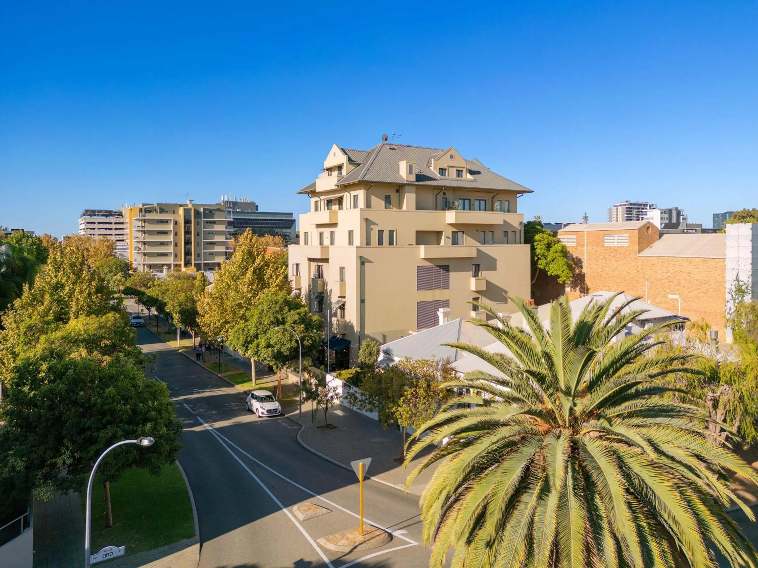 Property building in Club Wyndham Perth, Trademark Collection by Wyndham