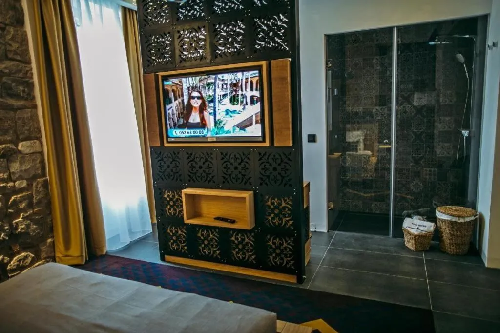 TV and multimedia, Bed in Rooms Lejletul