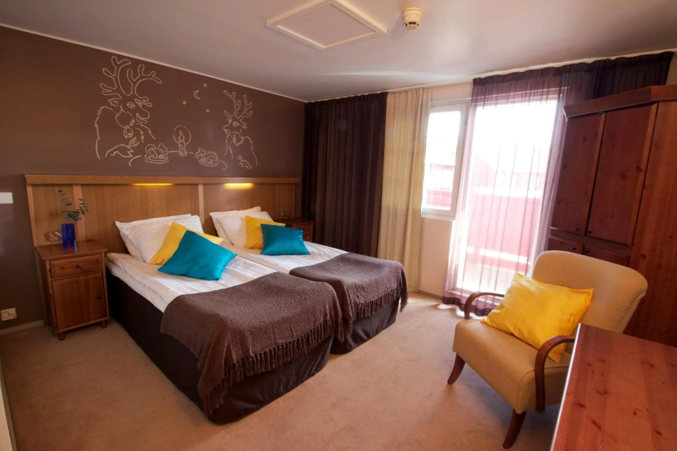 Photo of the whole room, Bed in Hotel Hullu Poro