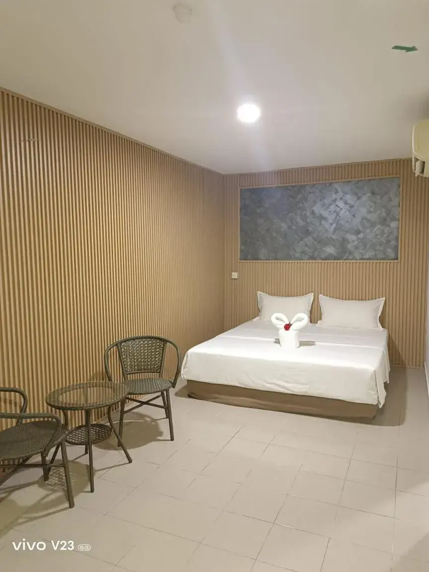 Deluxe King Room in Five Hotel Deluxe King Room in Five Hotel