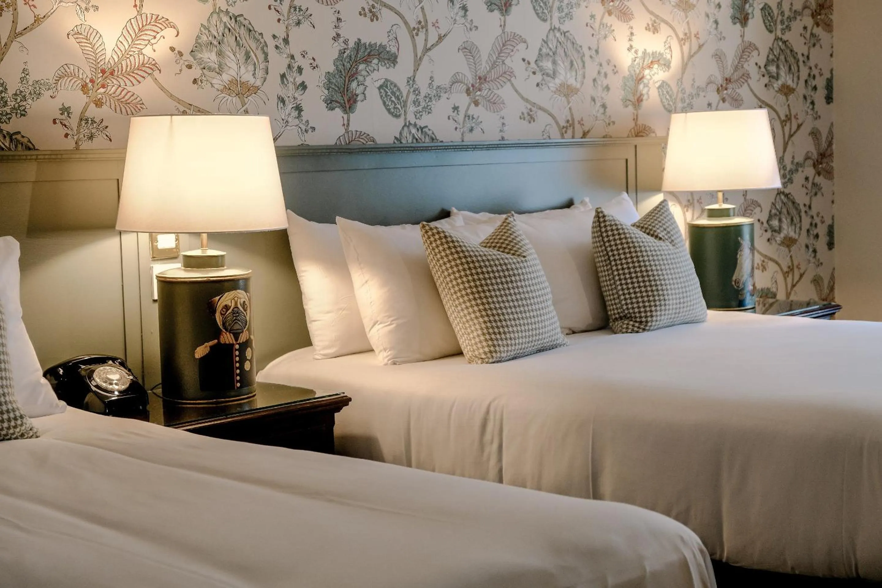 Bed in The Abbeyleix Manor Hotel