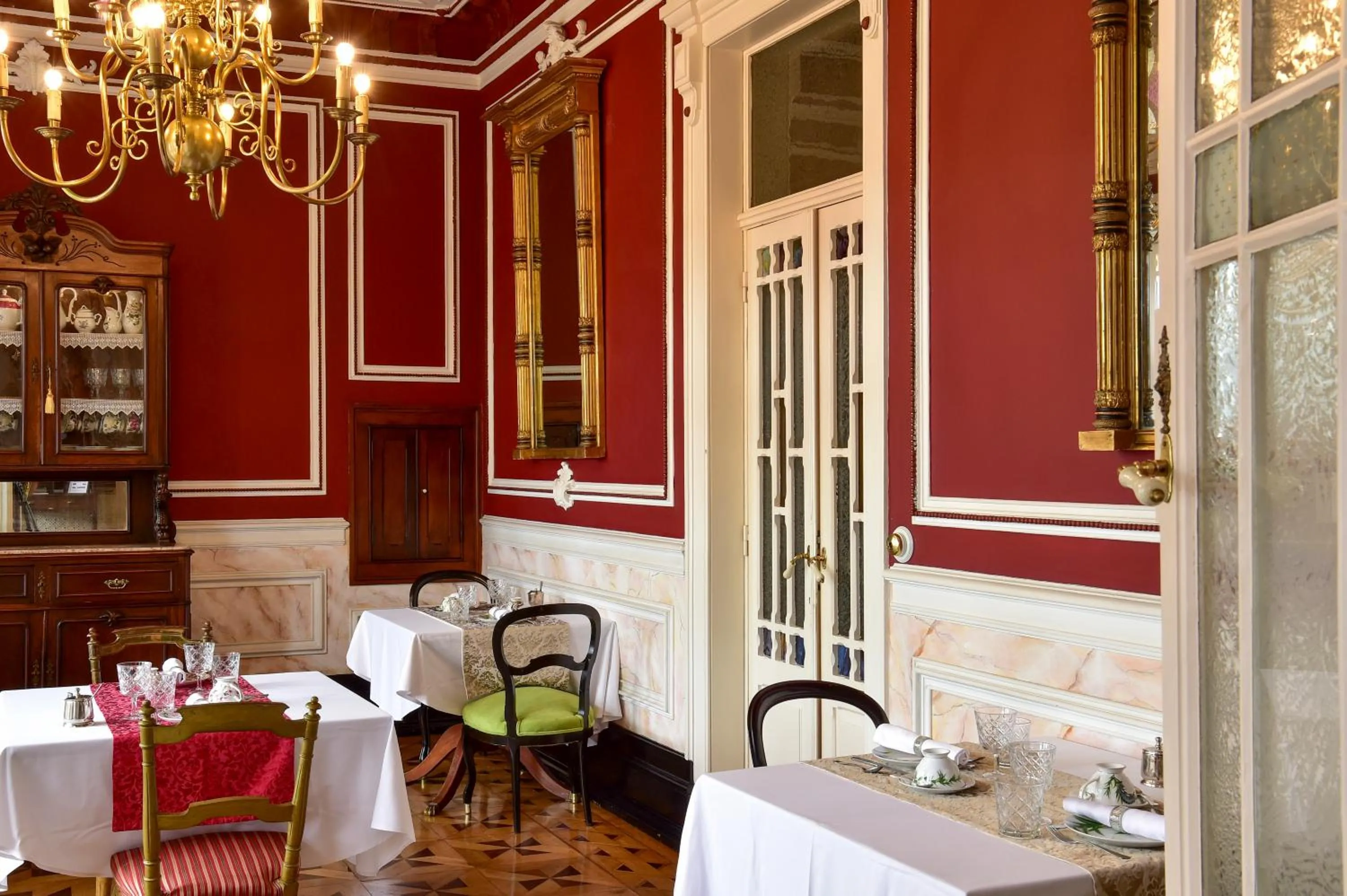 Lounge or bar in Palacete Chafariz Del Rei - by Unlock Hotels