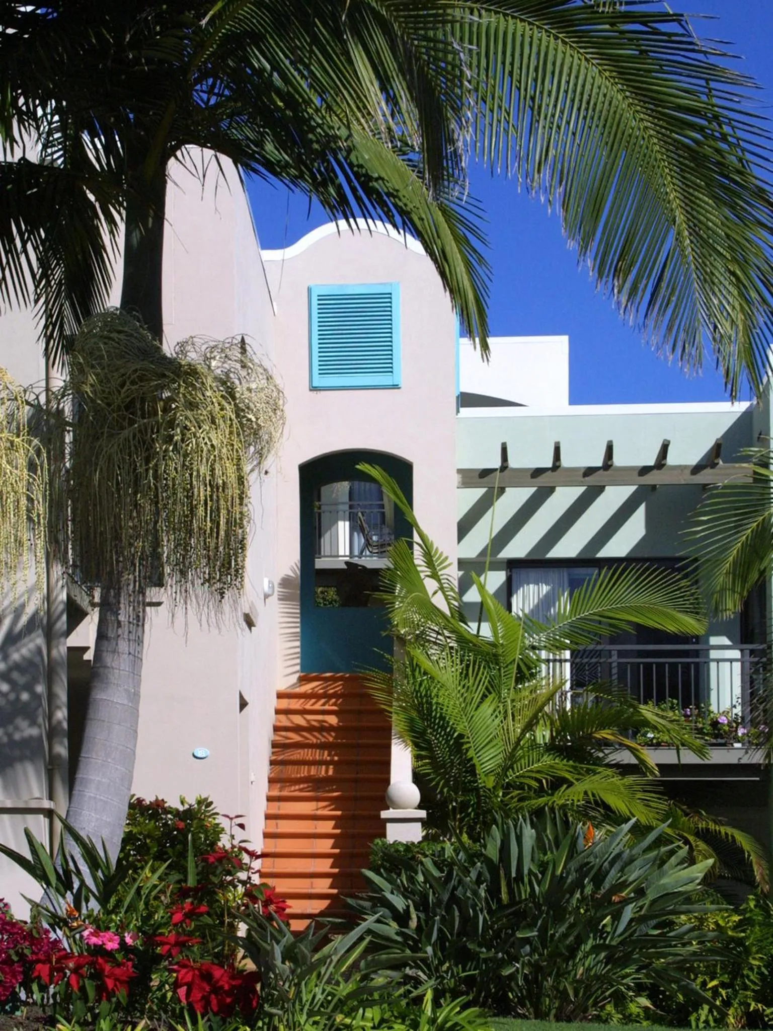 Facade/entrance in The Point Coolum