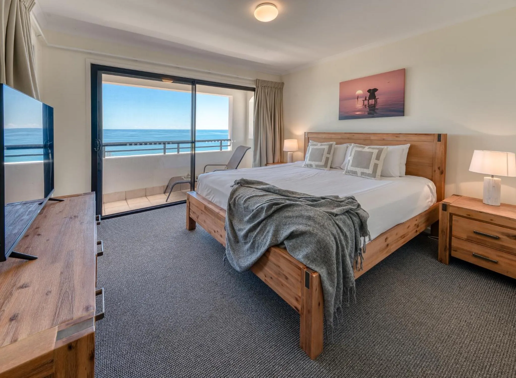 Bedroom, Bed in The Point Coolum