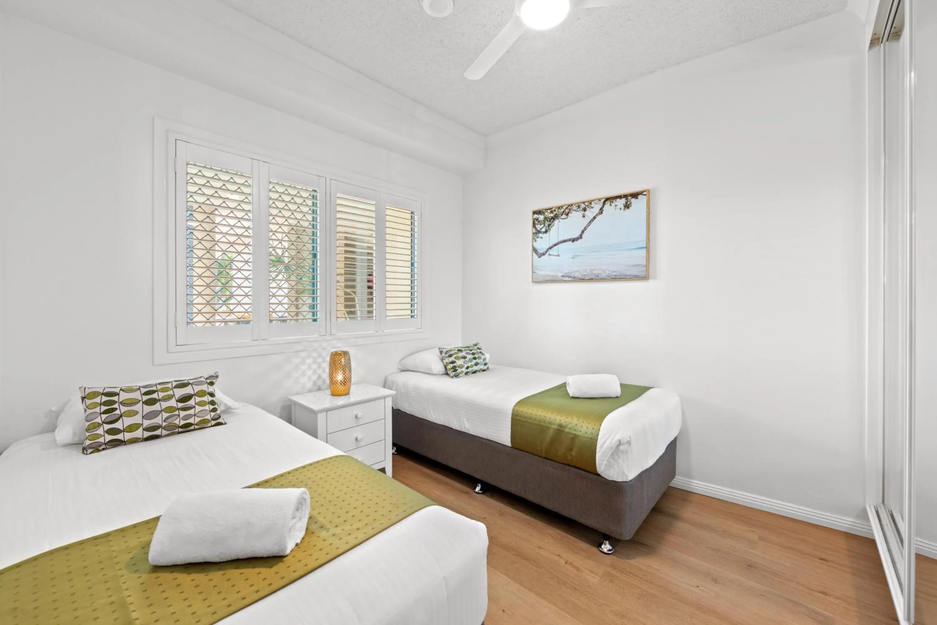 Bed in Alexandra on the Pacific