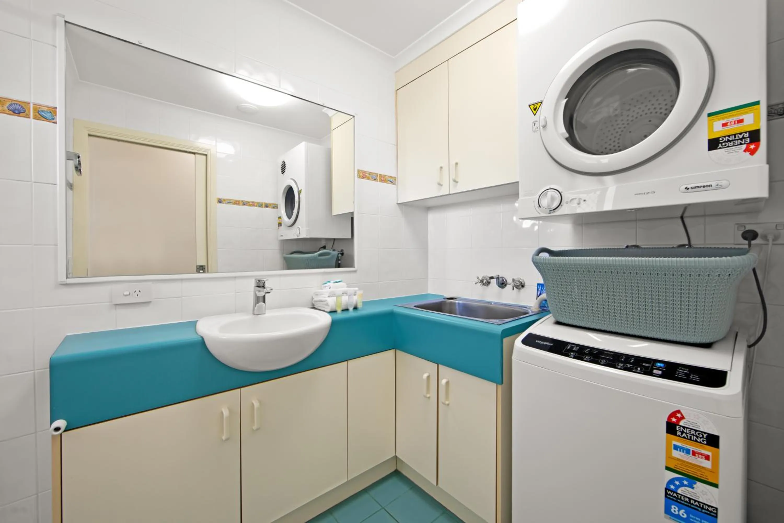 laundry in Alexandra on the Pacific