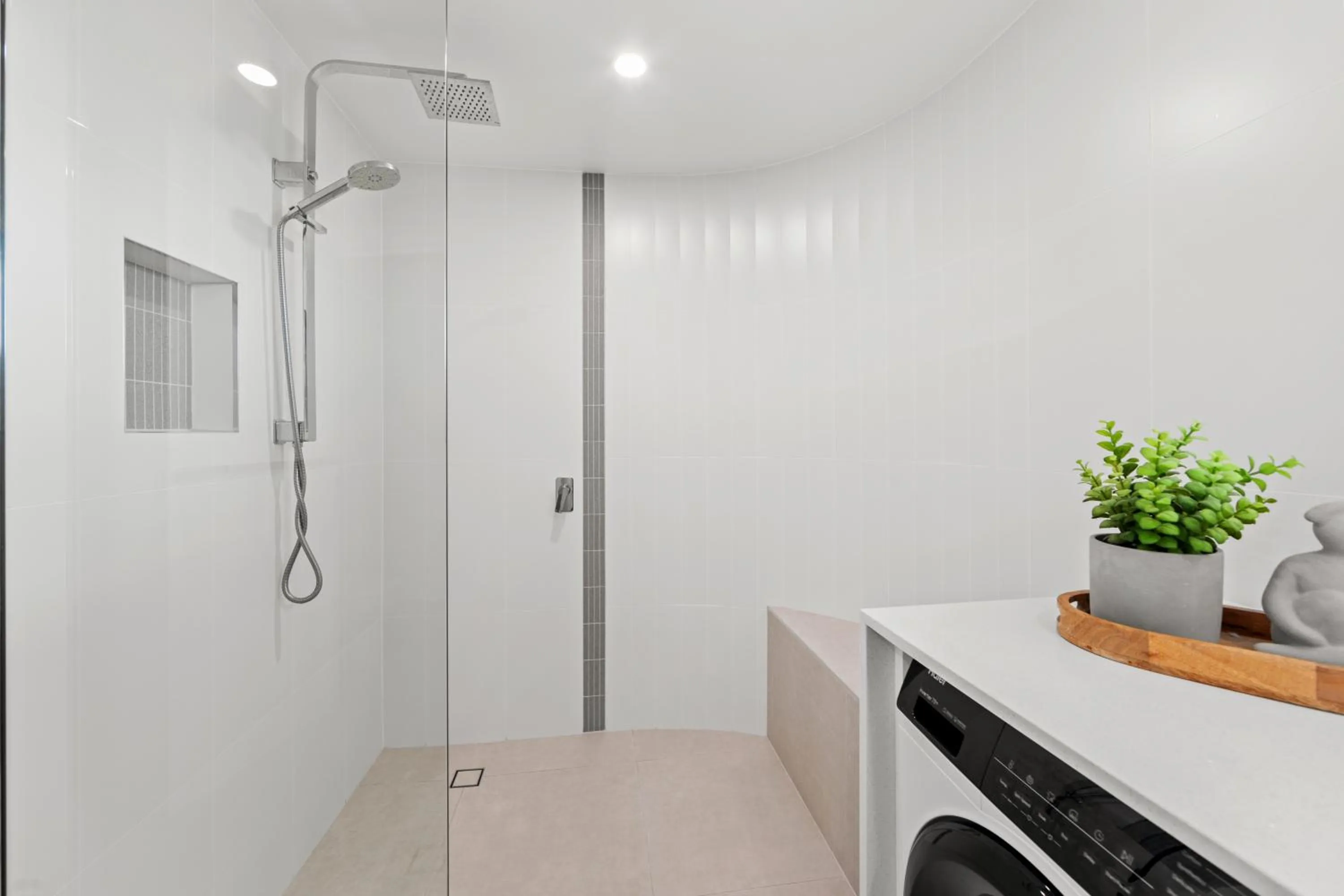 Bathroom in Alexandra on the Pacific