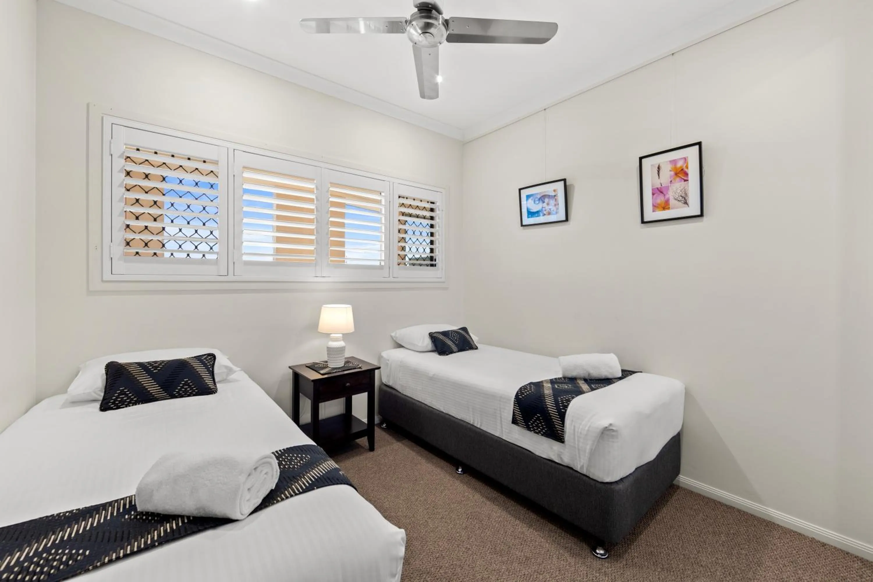 Bed in Alexandra on the Pacific